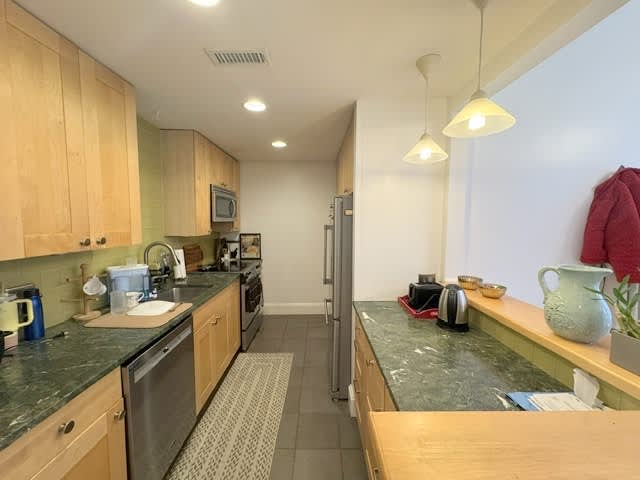 683 Massachusetts Ave – photo 4