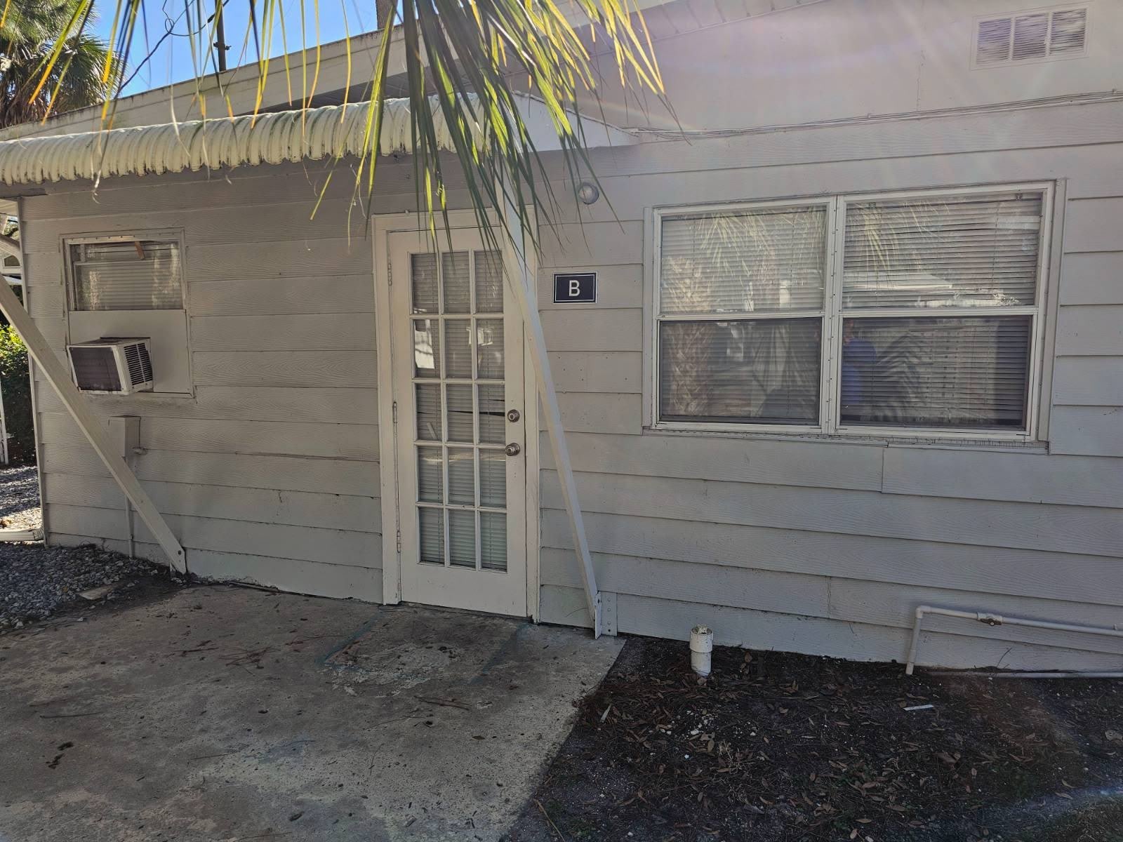 1846 Powell Drive – photo 2