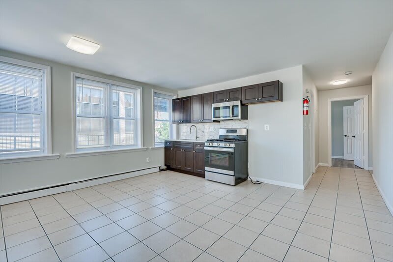 217 Smith Street – photo 2