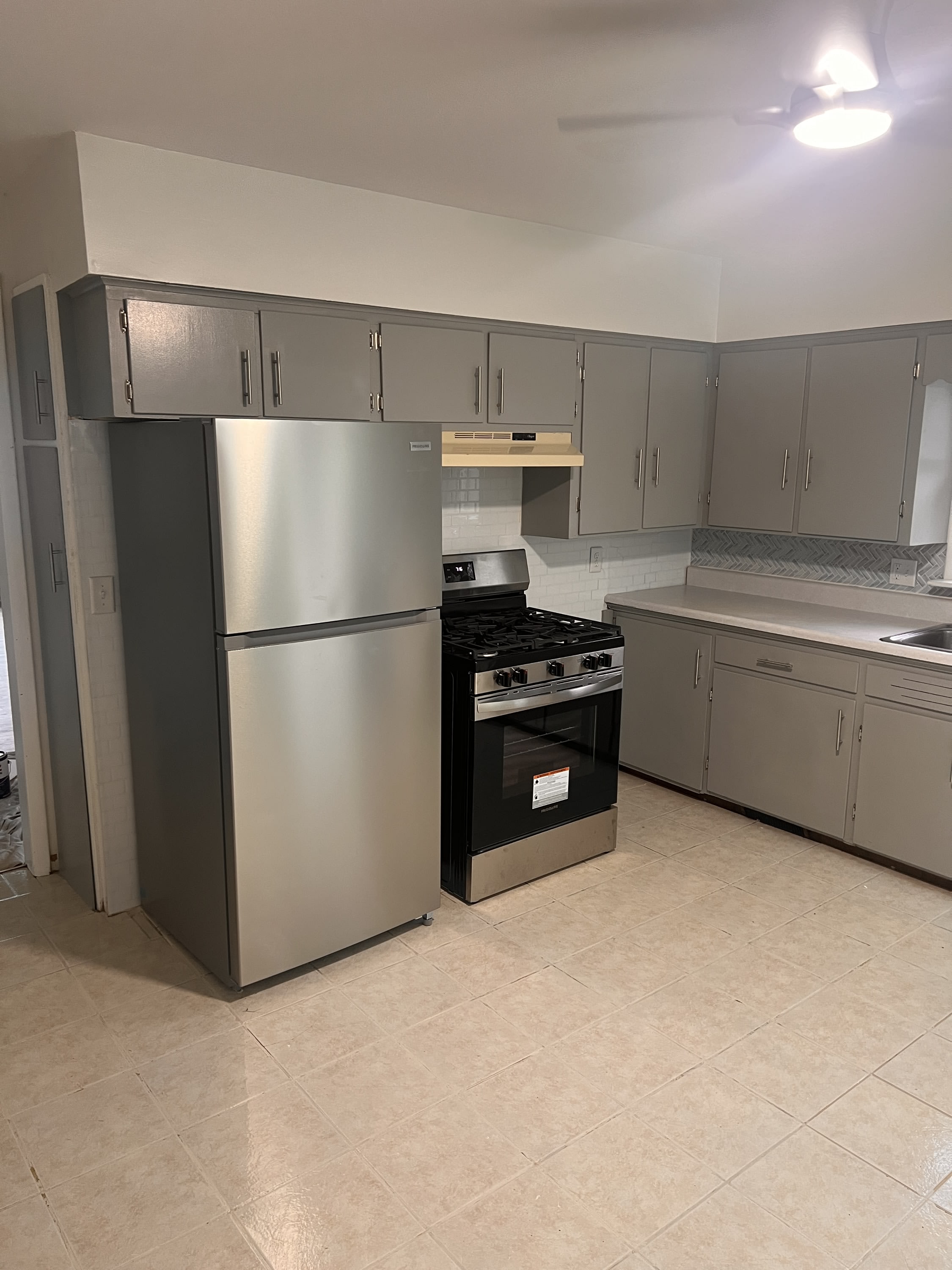307 E Elm St – photo 4
