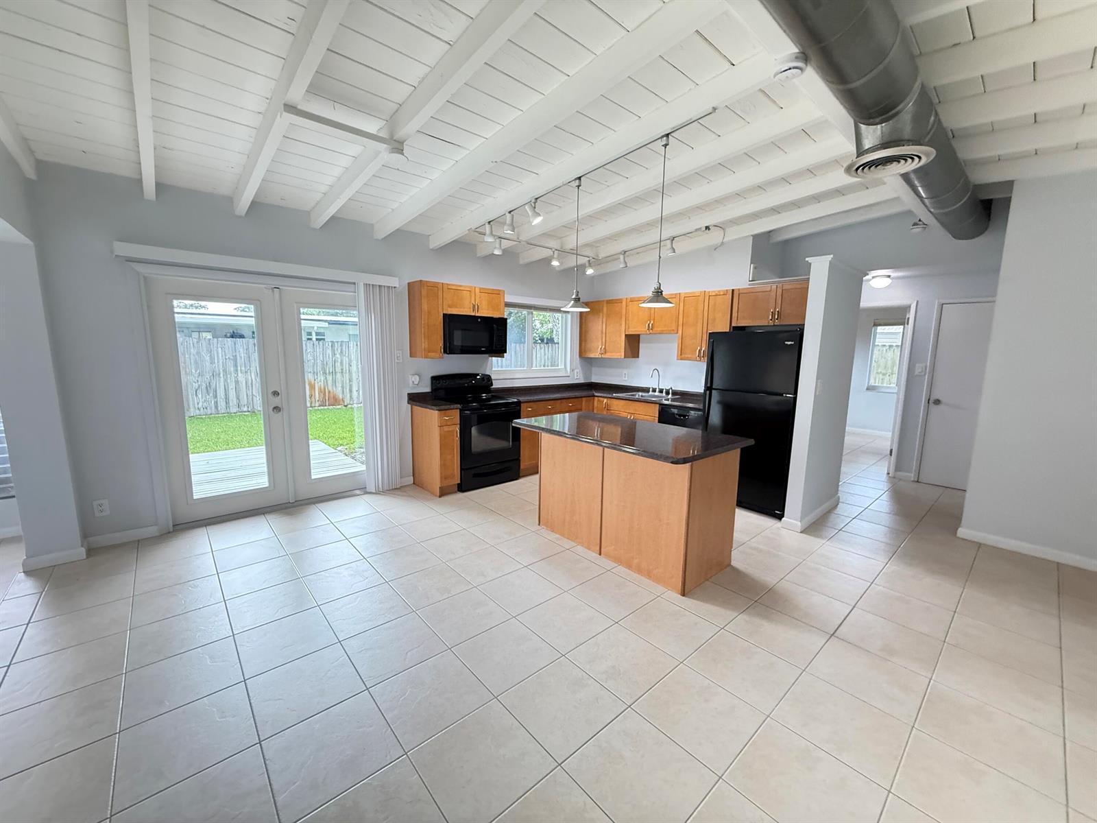2316 Sw 35th Ave – photo 3