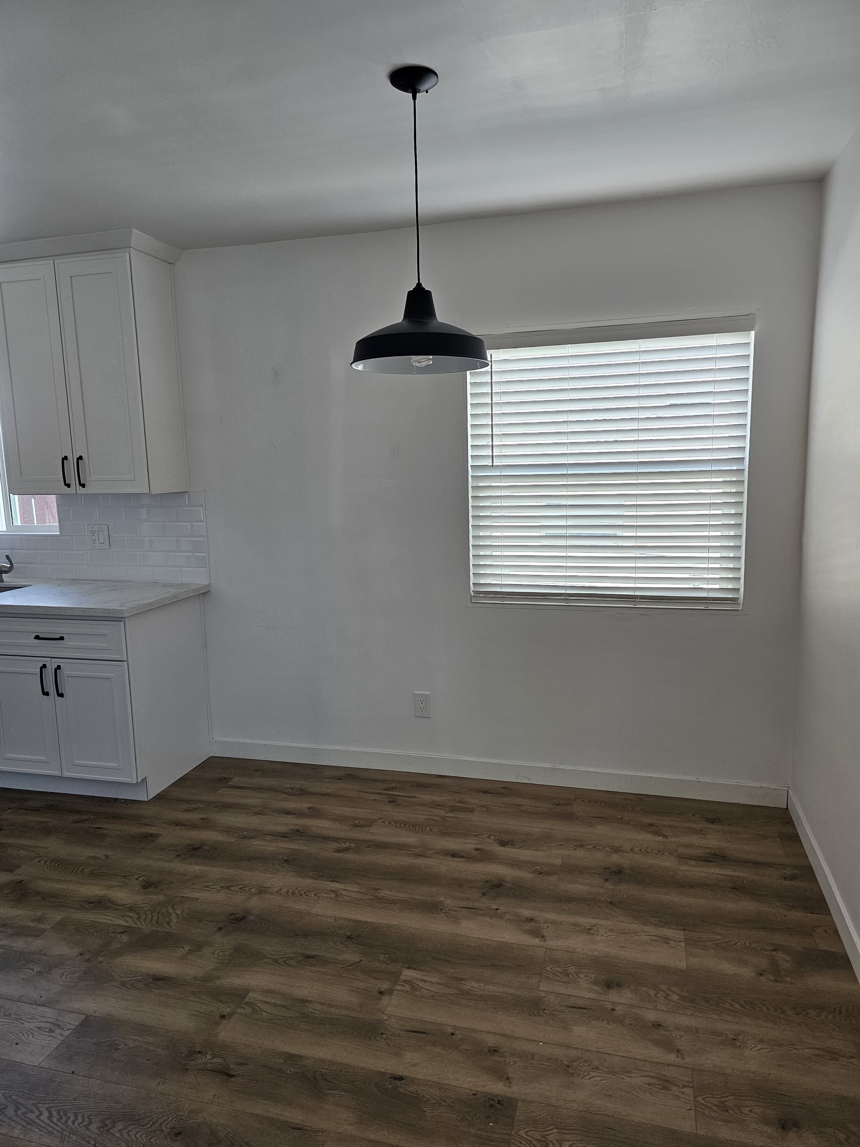 21329 Jaffrey Avenue – photo 5