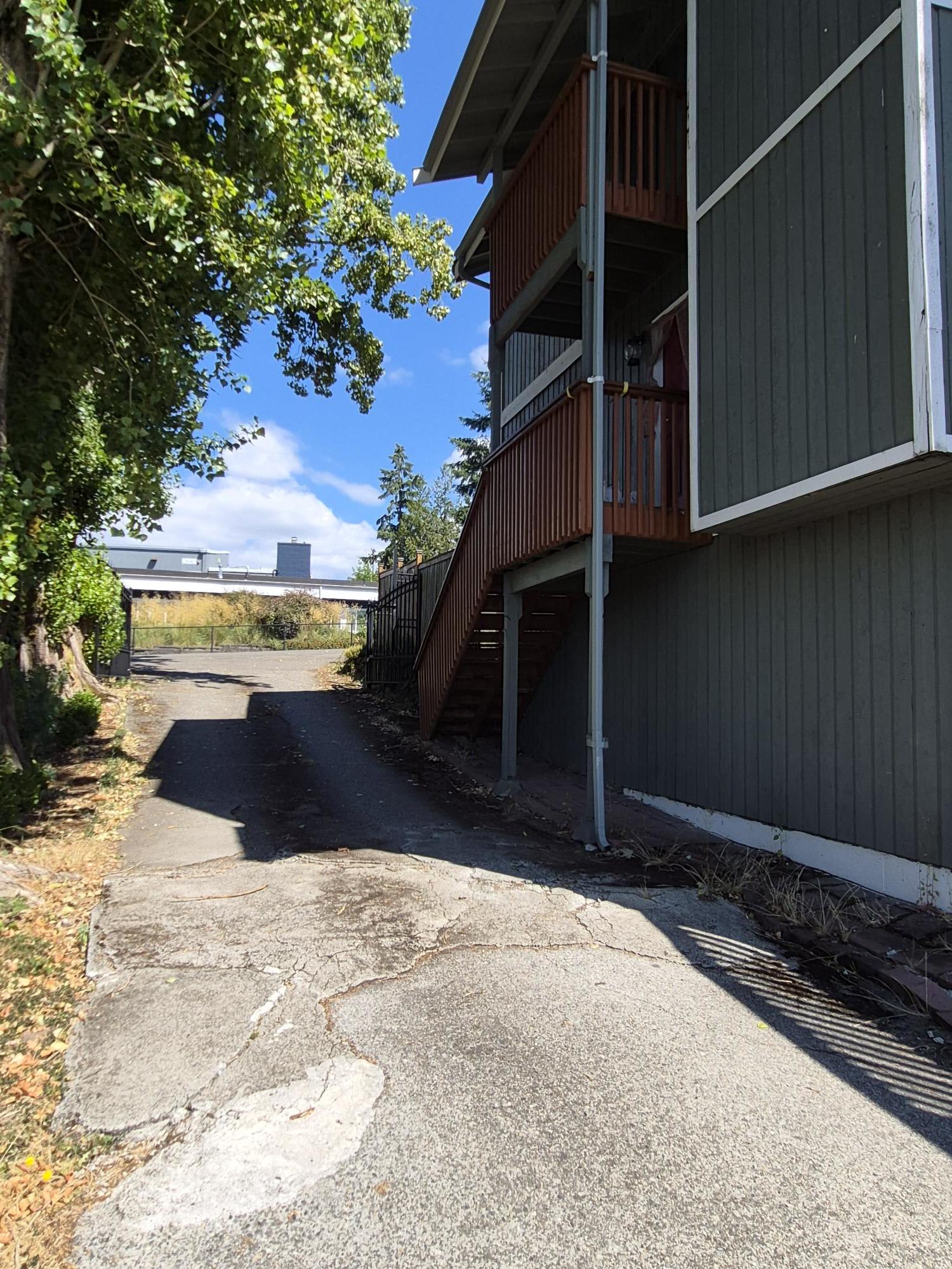2625 Benson Road South – photo 5