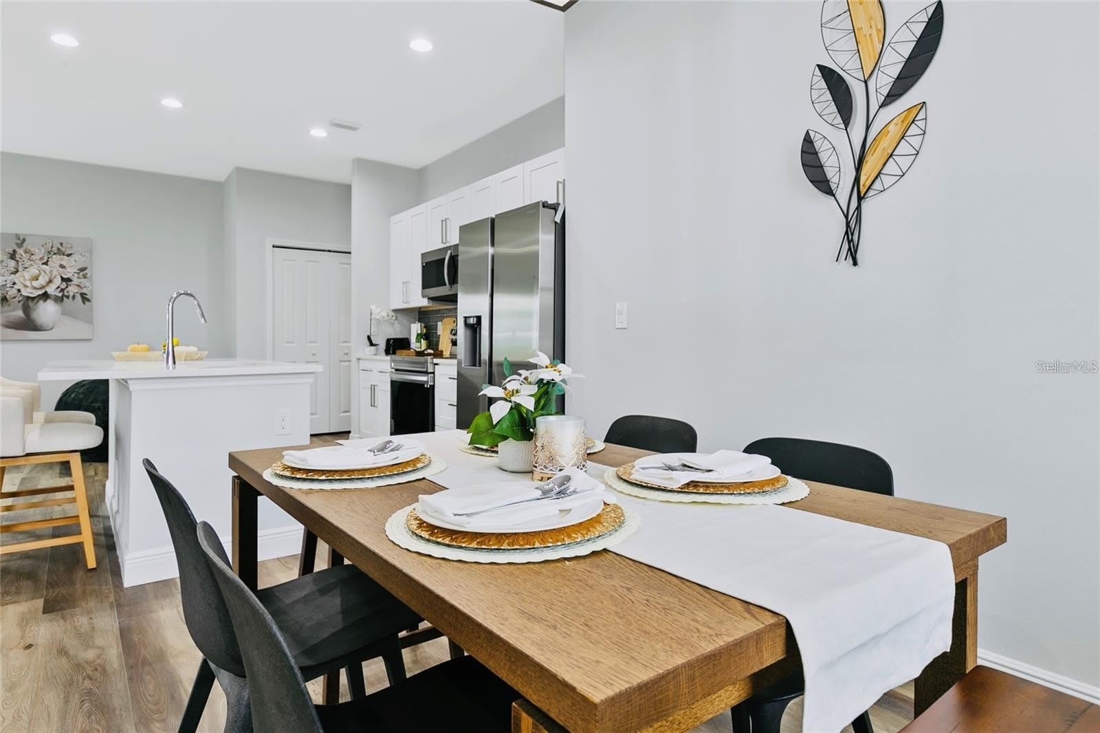 16451 Strauss Avenue – photo 5