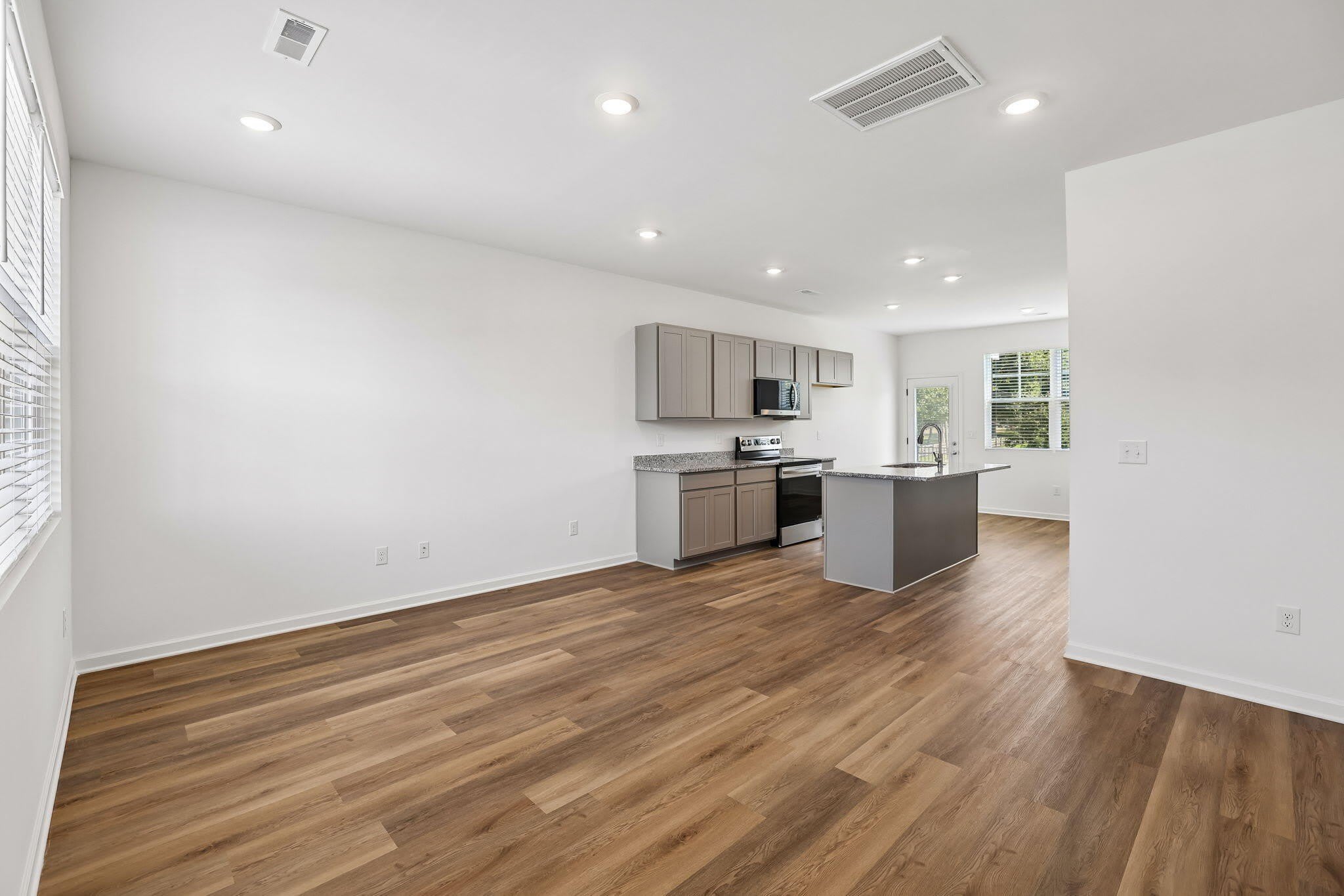 7608 Nightingale Court – photo 5