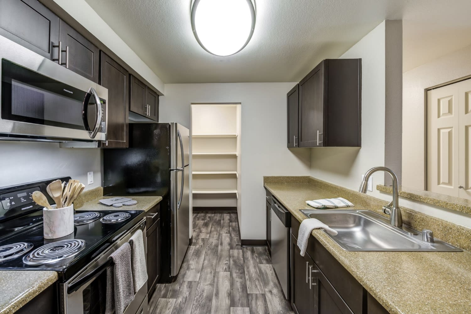 Olin Fields Apartments – photo 3