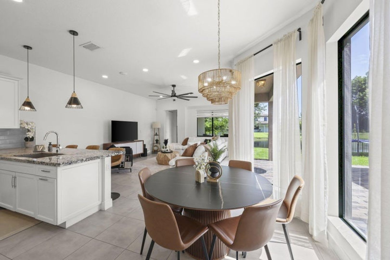 10432 N LAGO VISTA Circle, Parkland, FL 33076 – photo 2