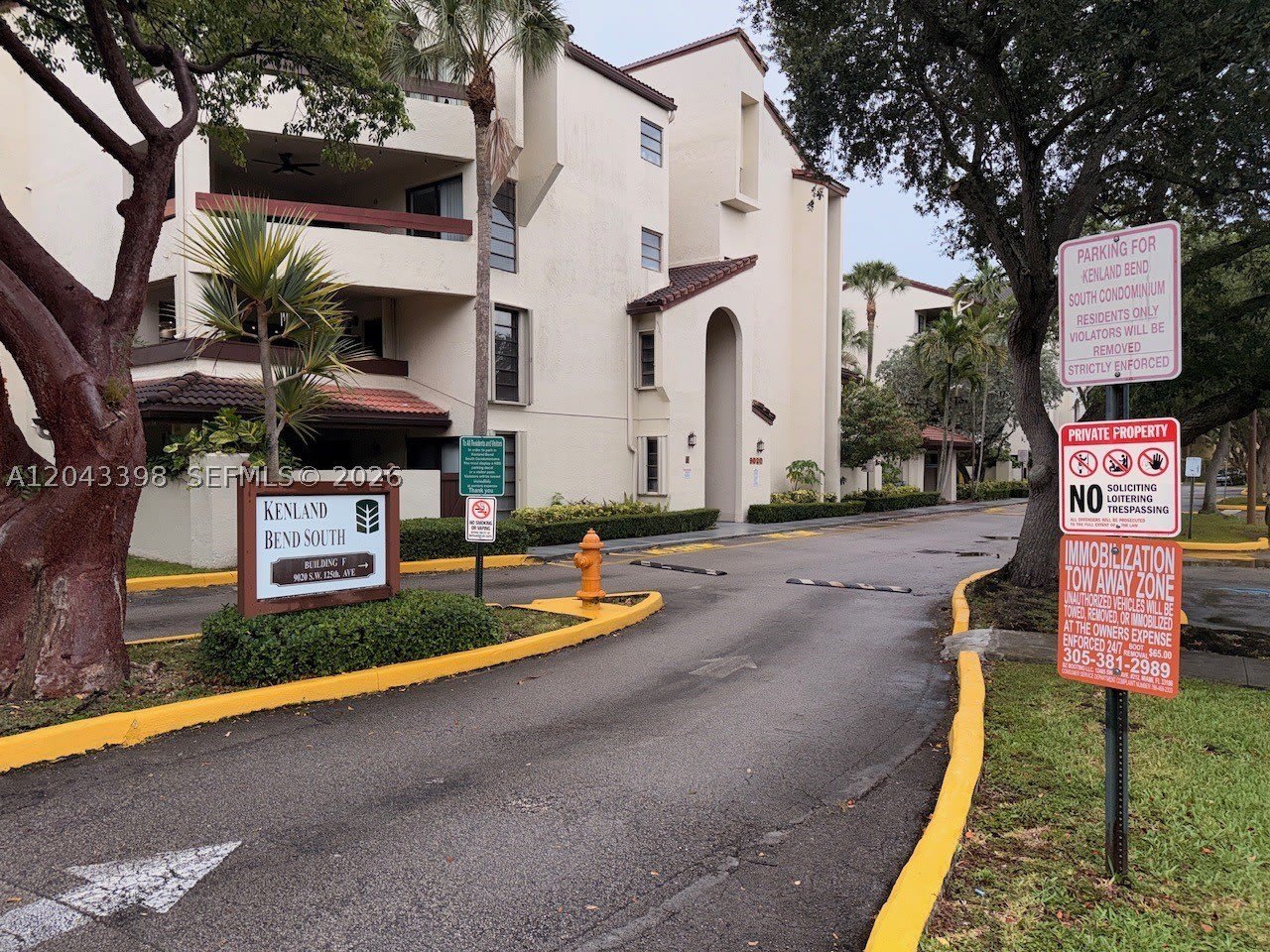 9020 SW 125th Ave – photo 2