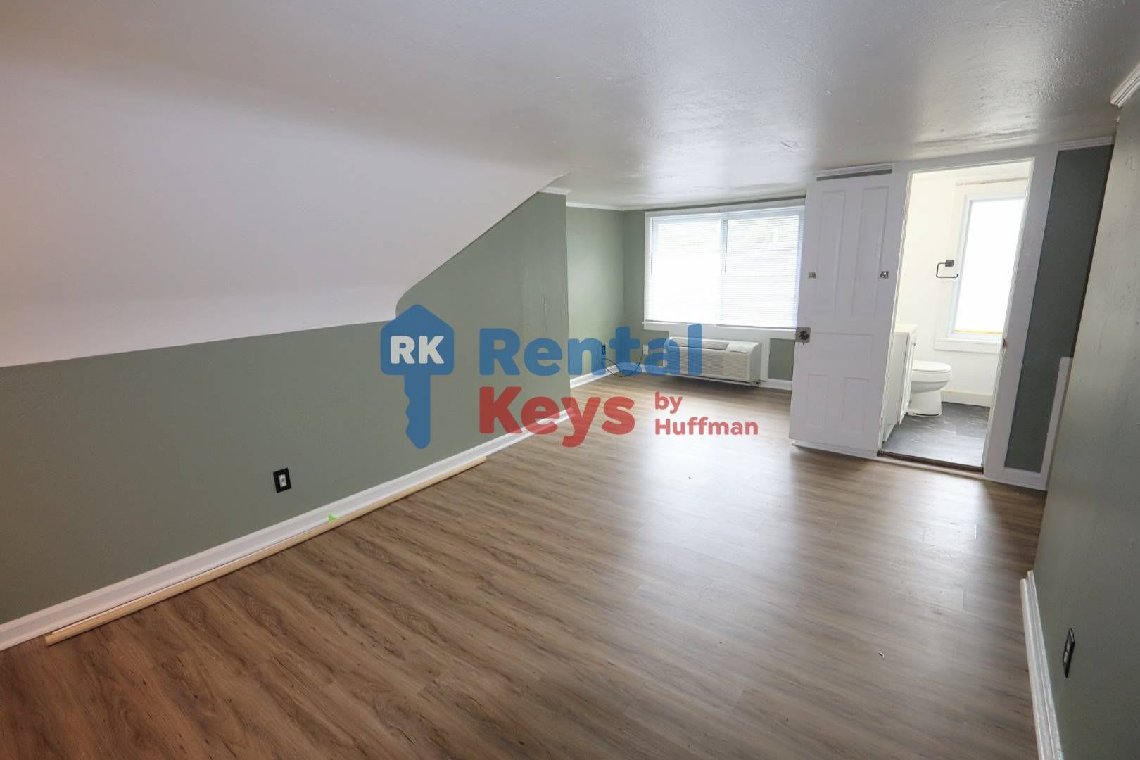 1213 Lodge Avenue – photo 4