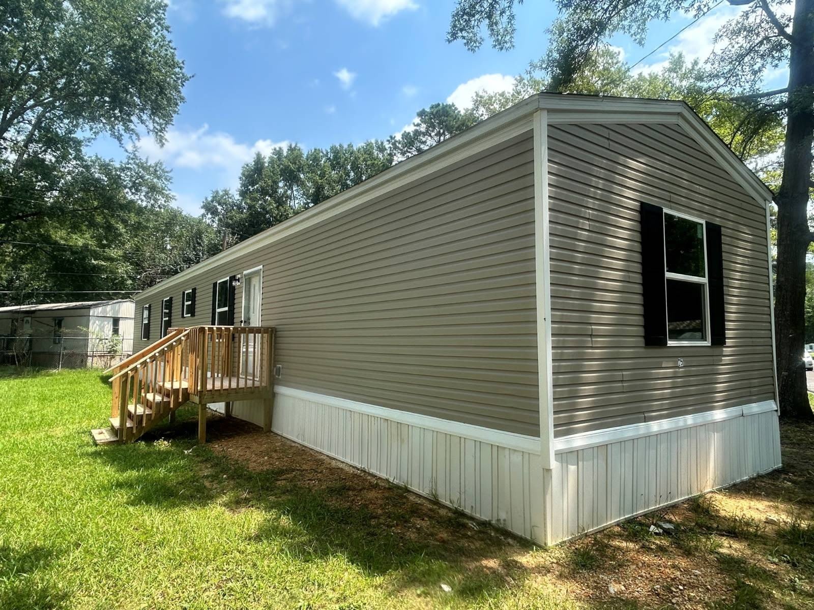 25 White Oak Village – photo 1
