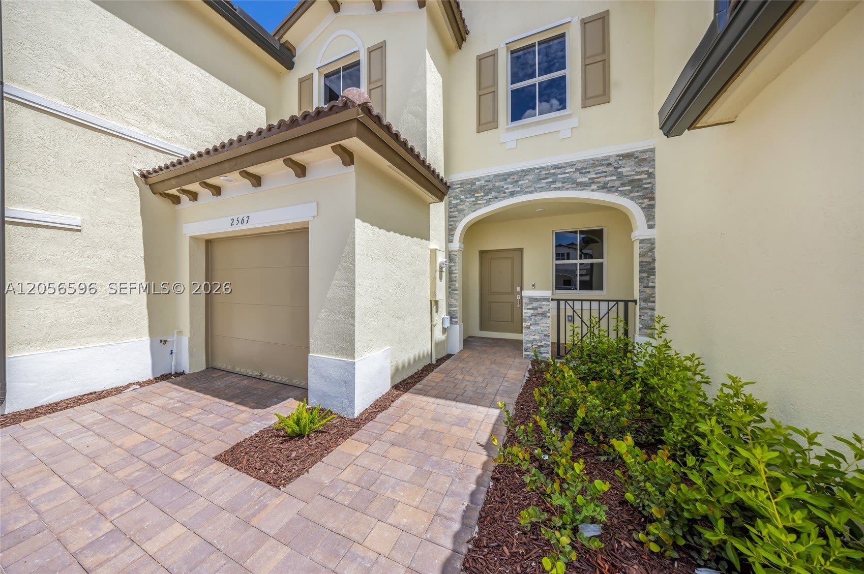 2567 SE 25th Dr – photo 2