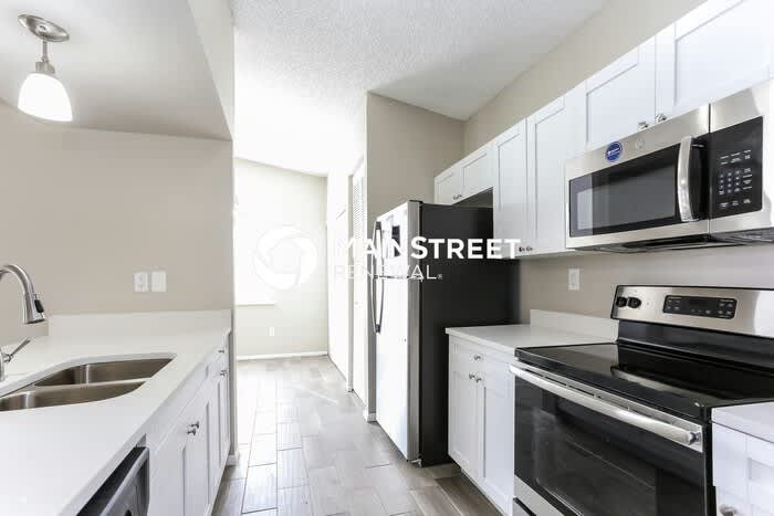 1209 Hawley Court – photo 5