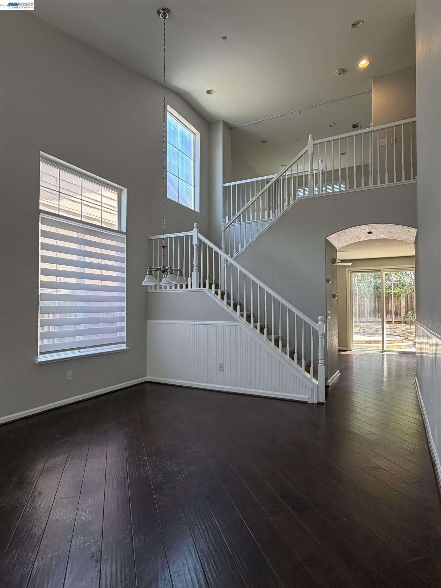 1336 TIFFANY DR – photo 2
