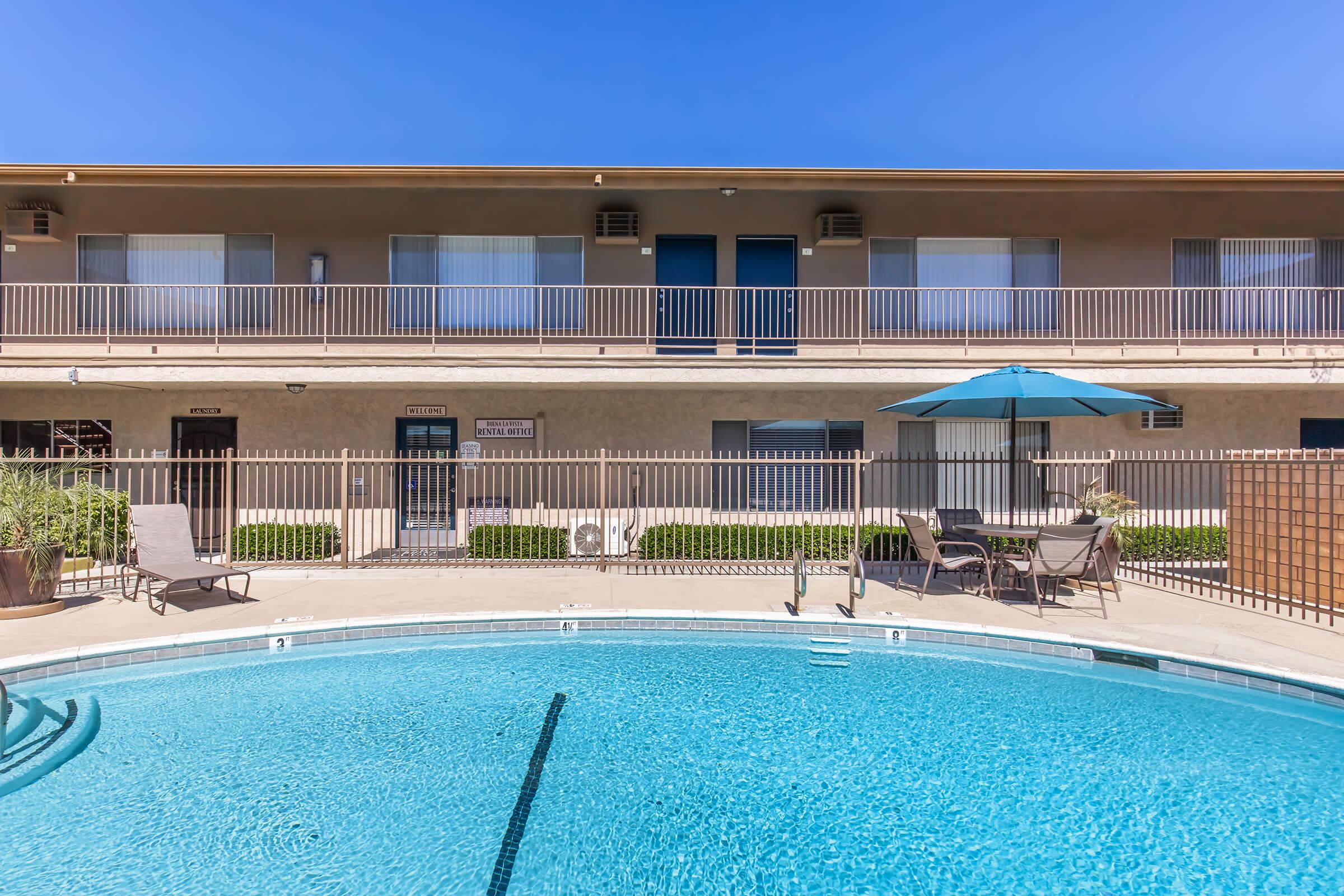 Buena La Vista Apartment Homes – photo 5