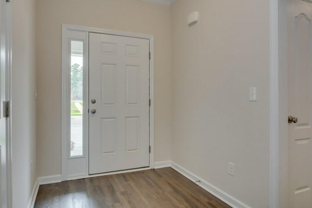 427 Amesbury Drive – photo 5