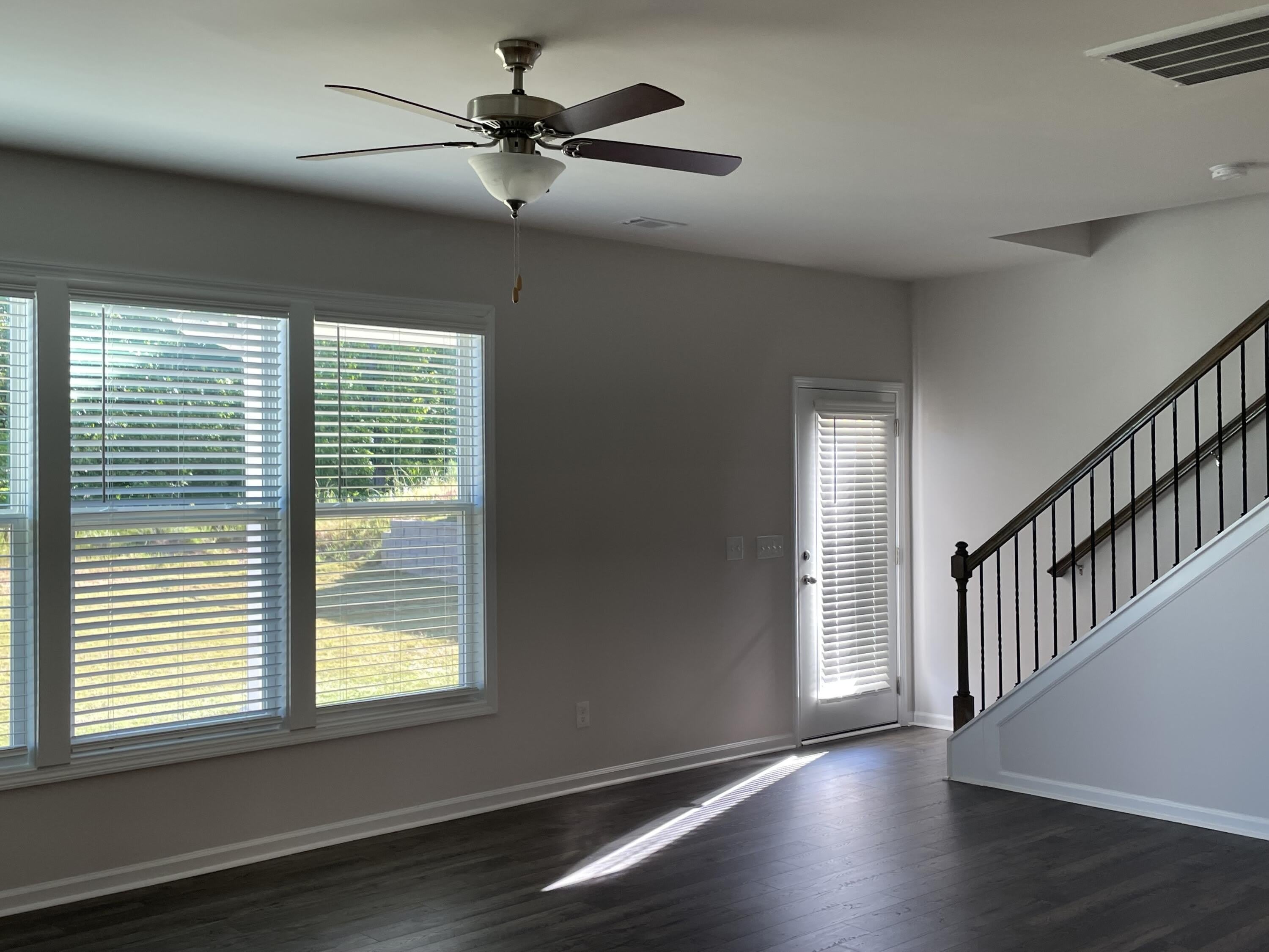 715 Courtland Drive – photo 3