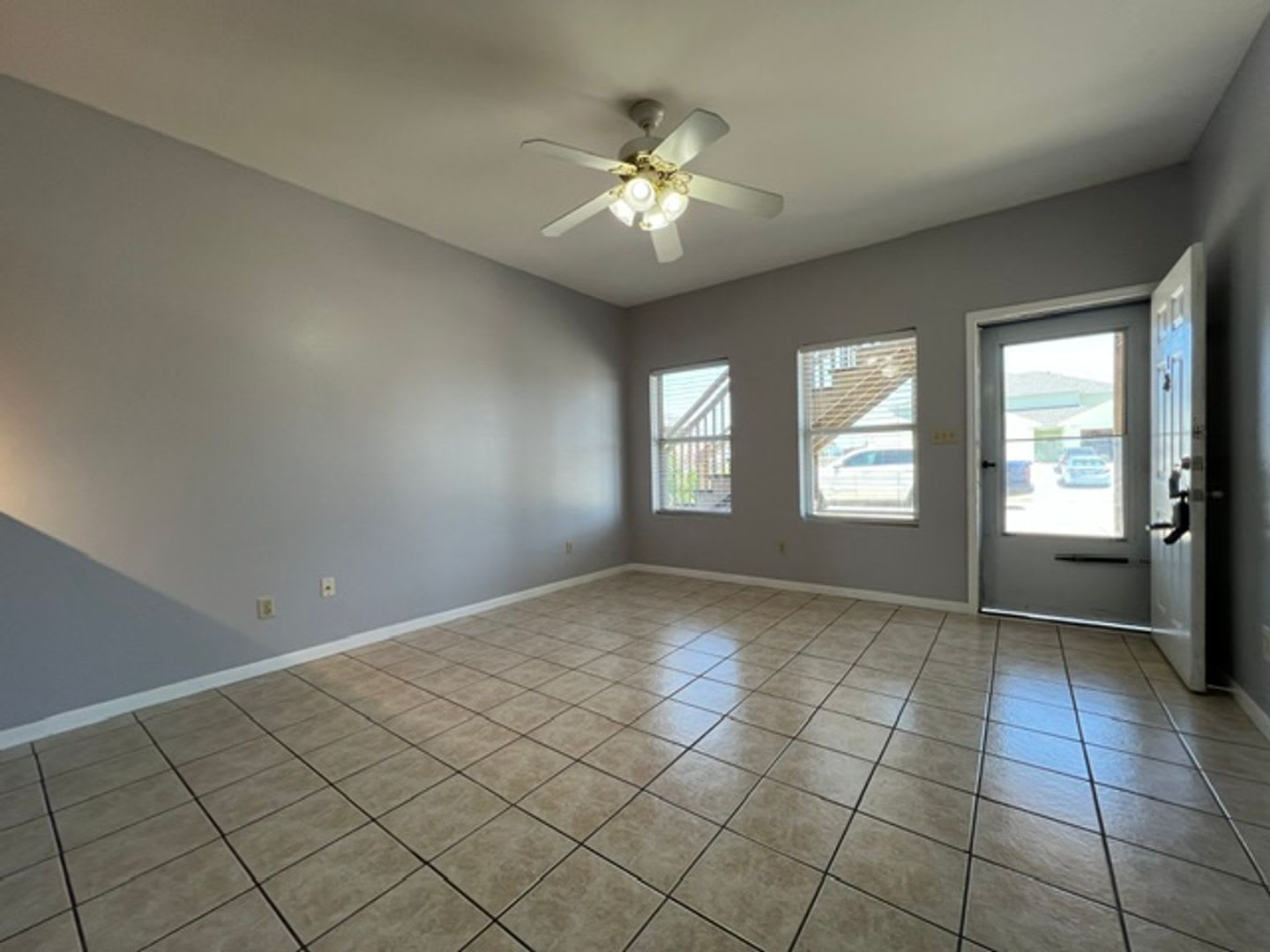 AFFORDABLE ISLAND LIVING! – photo 3