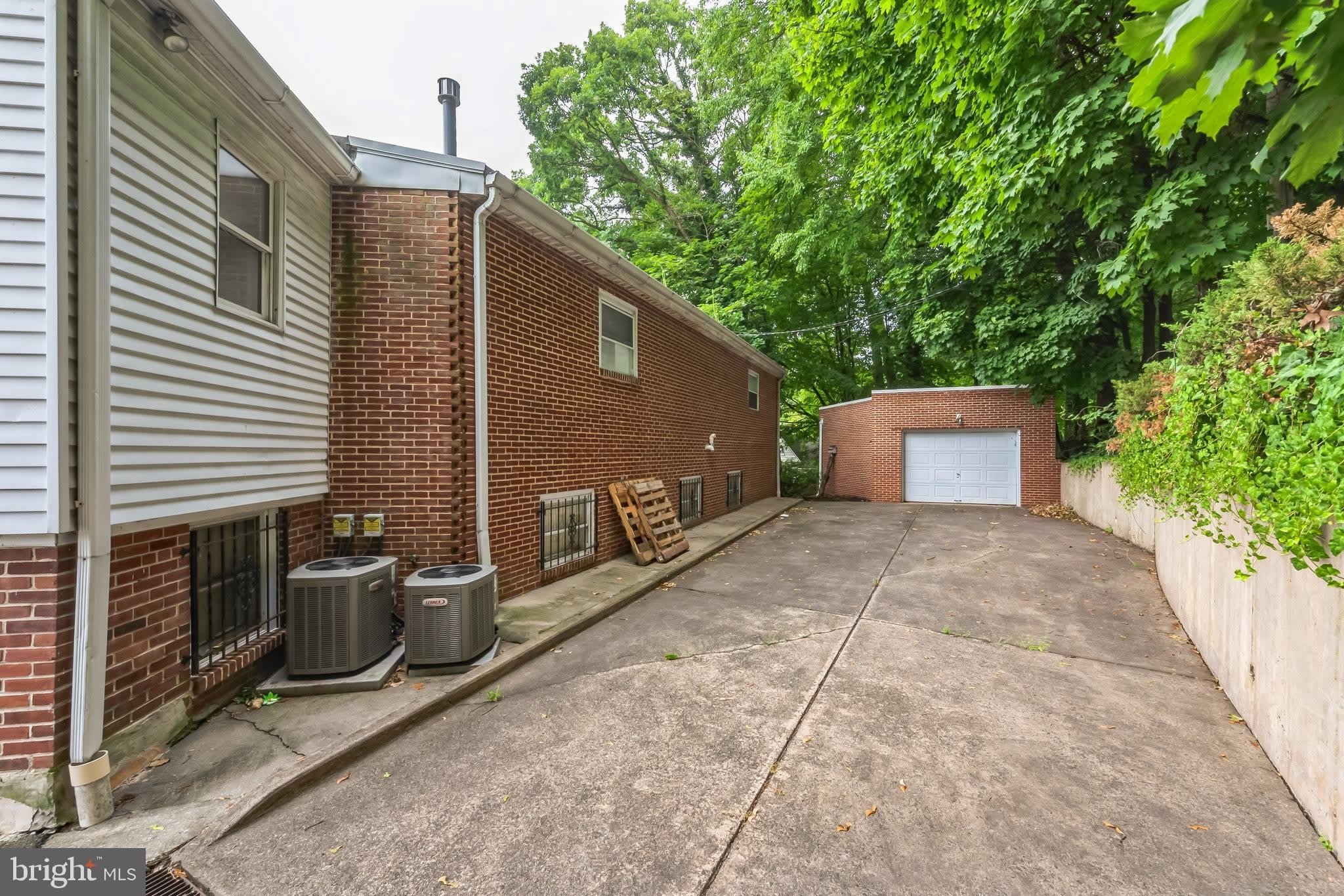 1514 OLD YORK Road – photo 3
