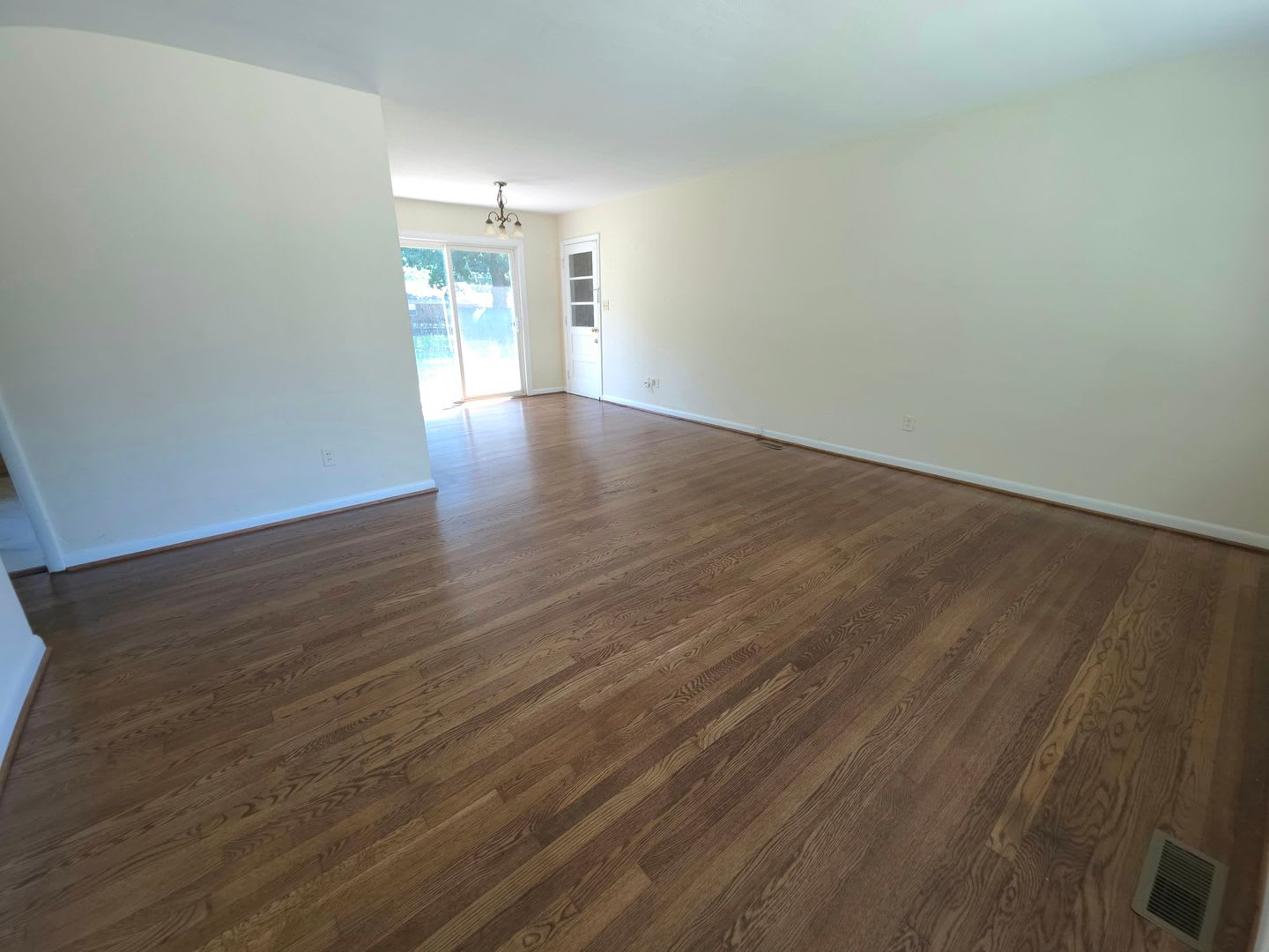Move In Ready 3 Bedroom Ranch – photo 2