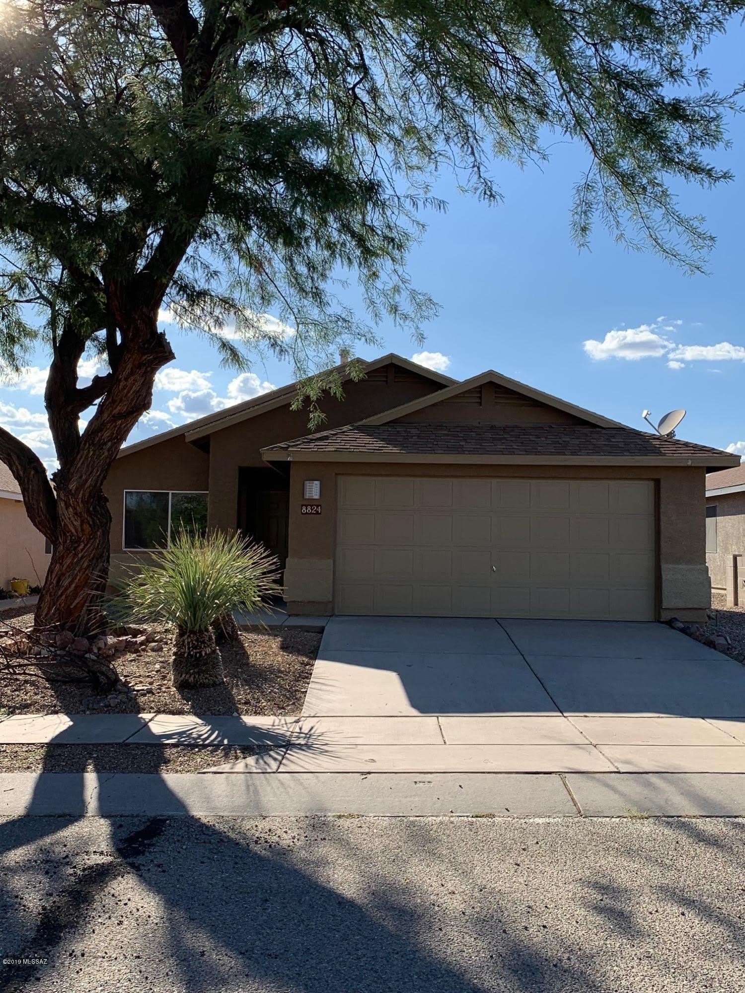 8824 S Desert Rainbow Drive – photo 3