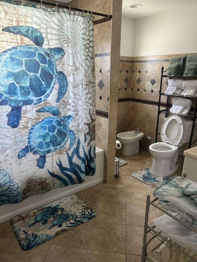 Fully furnished 3/2 available now! – photo 5