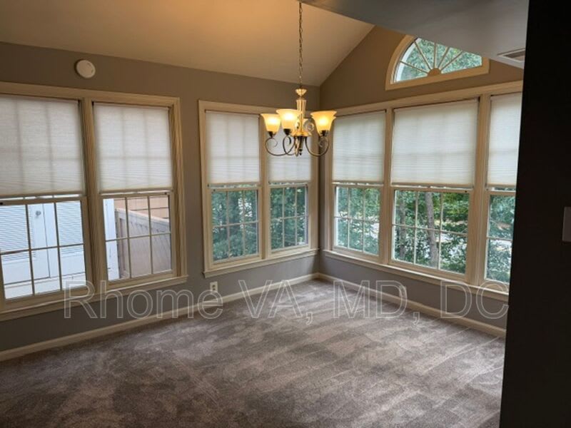 1404 Church Hill Place – photo 4