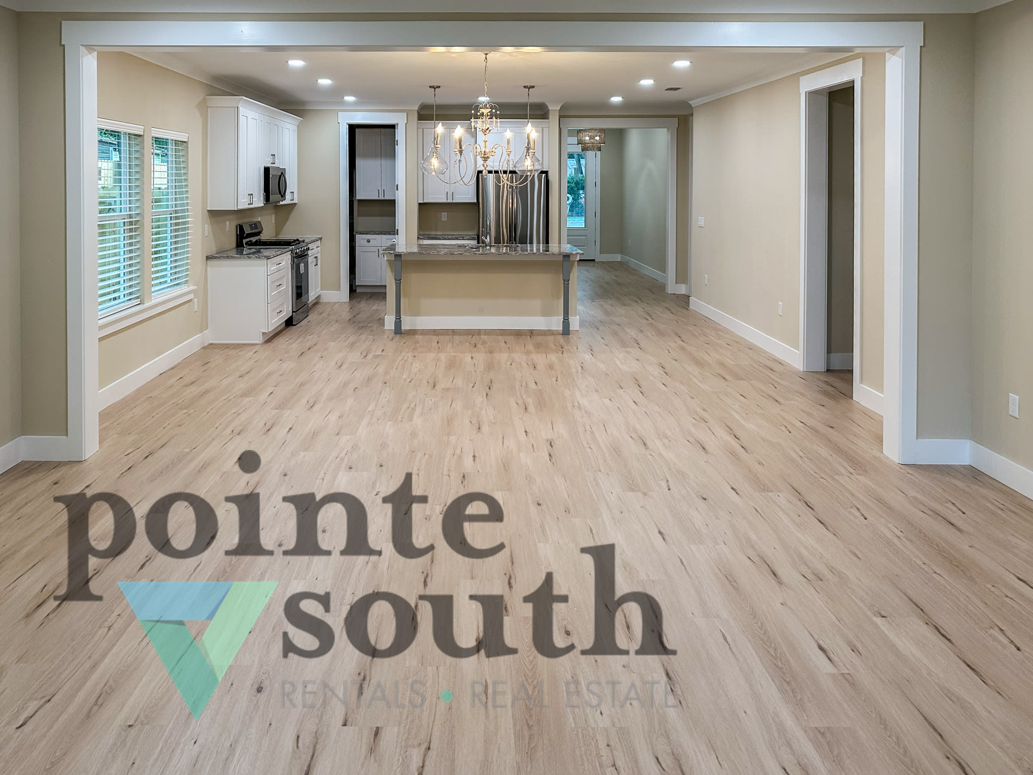 608 Fifth St – photo 3