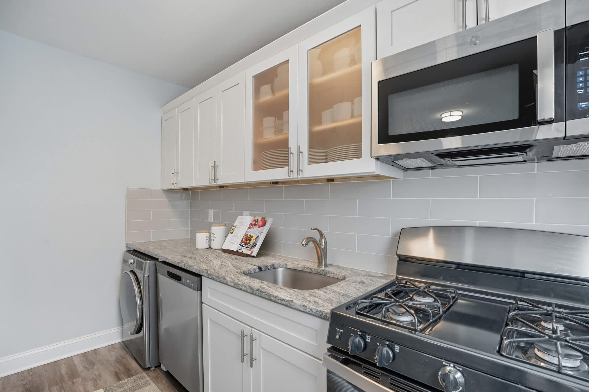 Eagle Rock Apartments At Huntington Station – photo 5