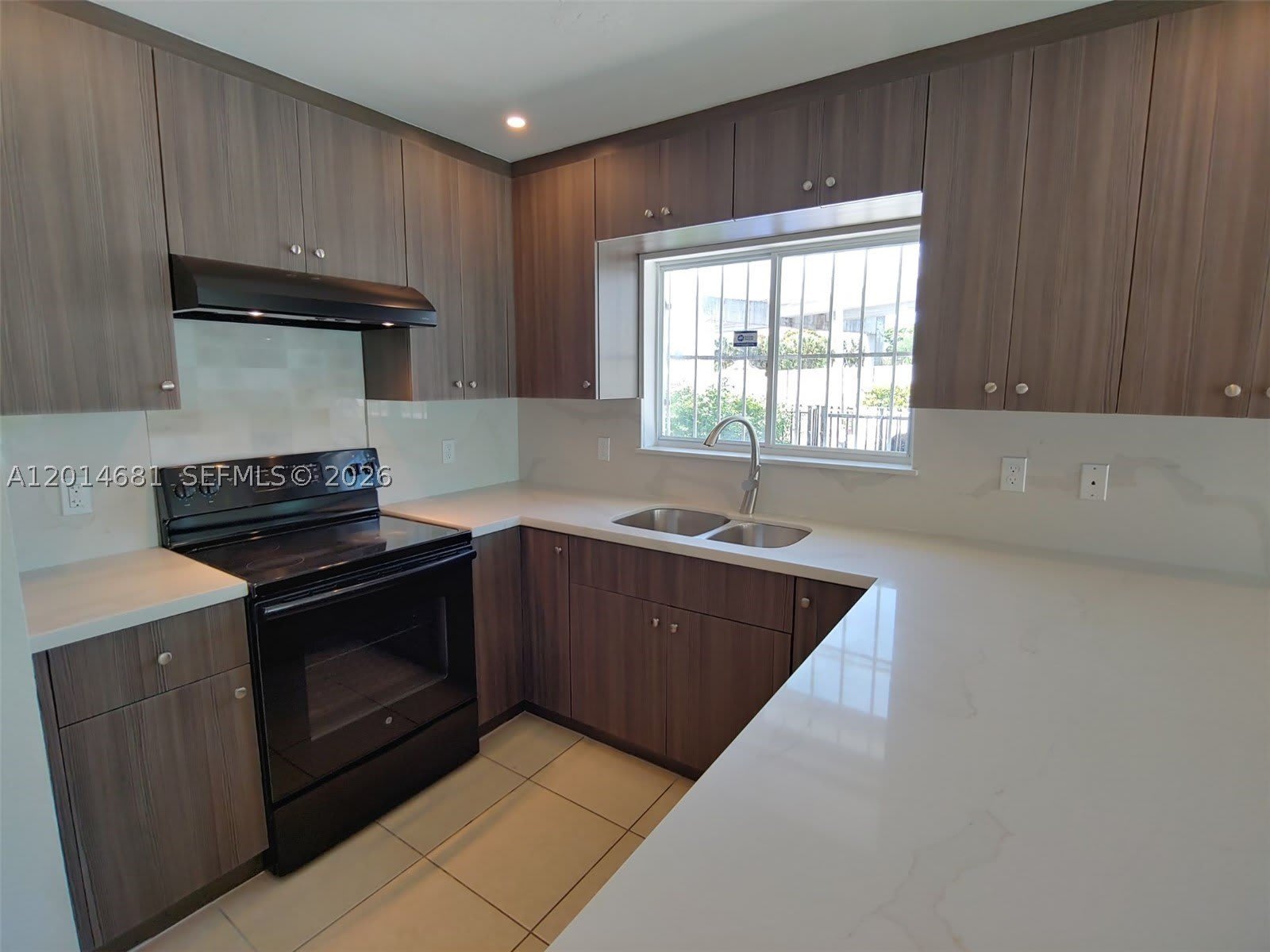 1270 NW 39th St – photo 5