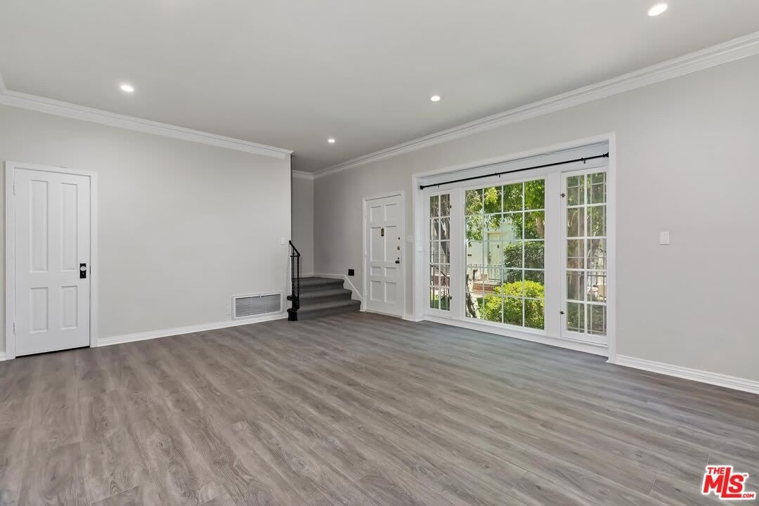 9342 W Olympic Blvd – photo 4