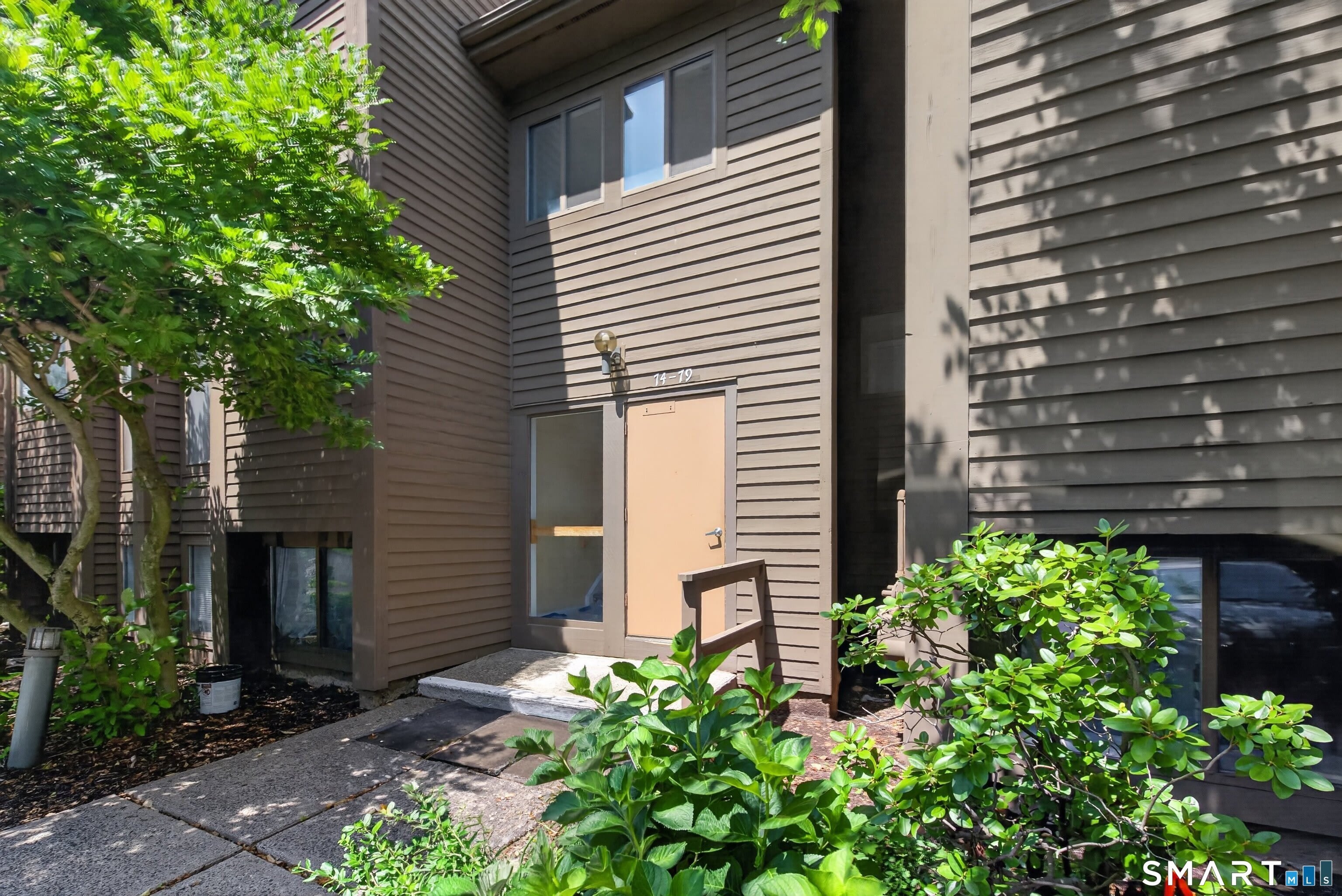 900 Mix Avenue – photo 2