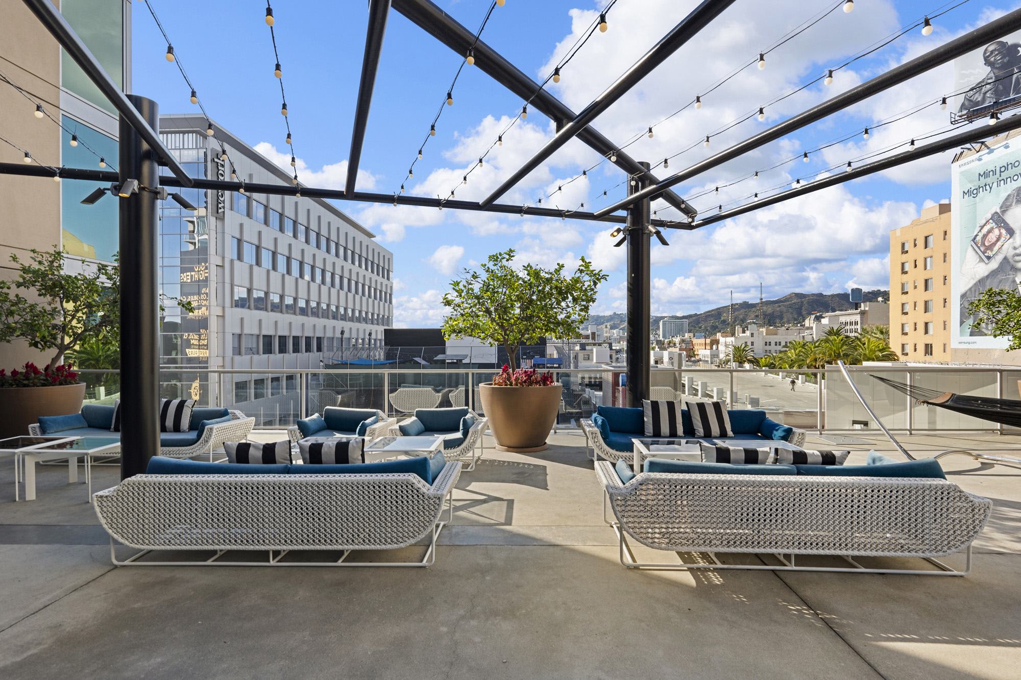 1600 Vine – photo 4