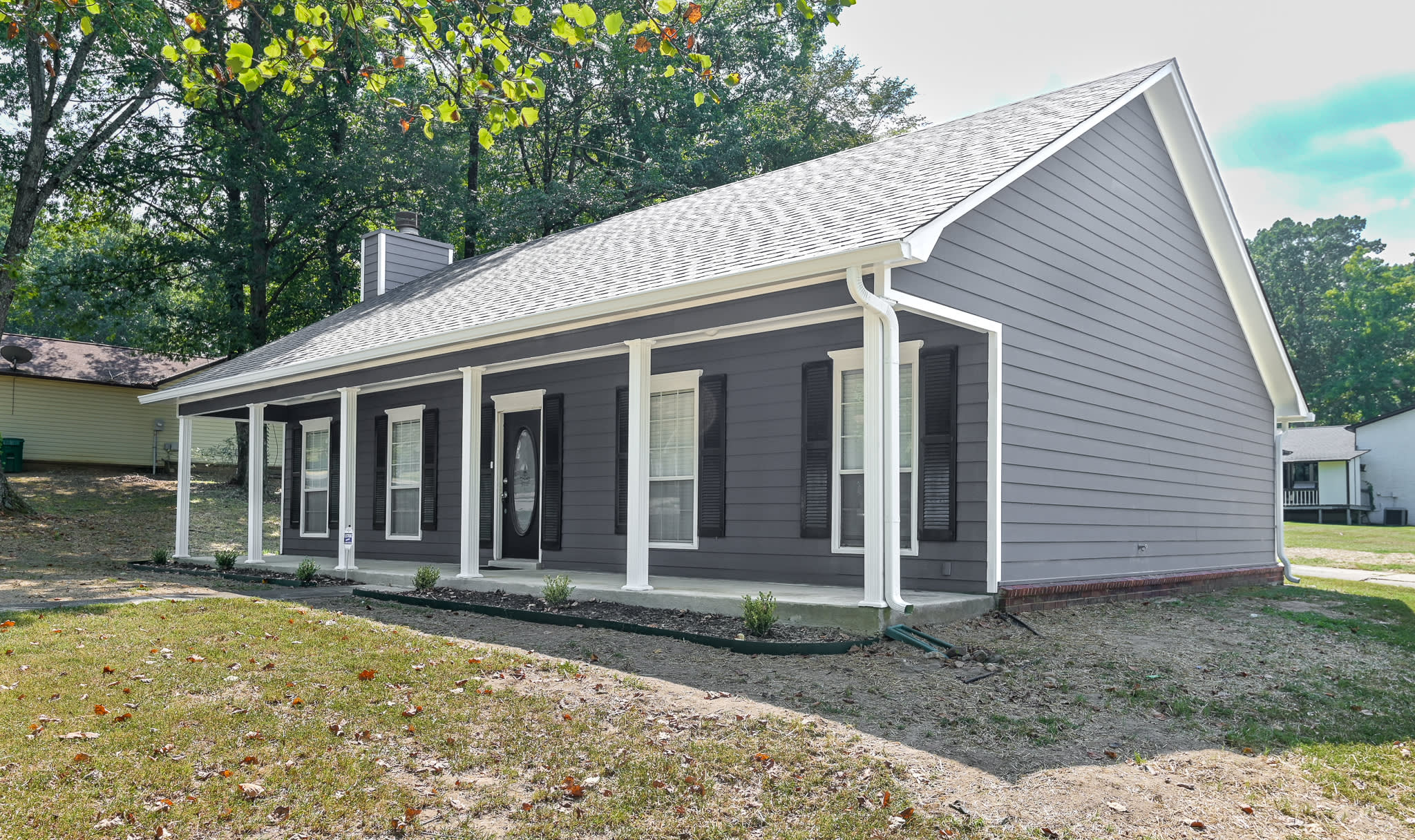 1913 Debswood Dr – photo 2