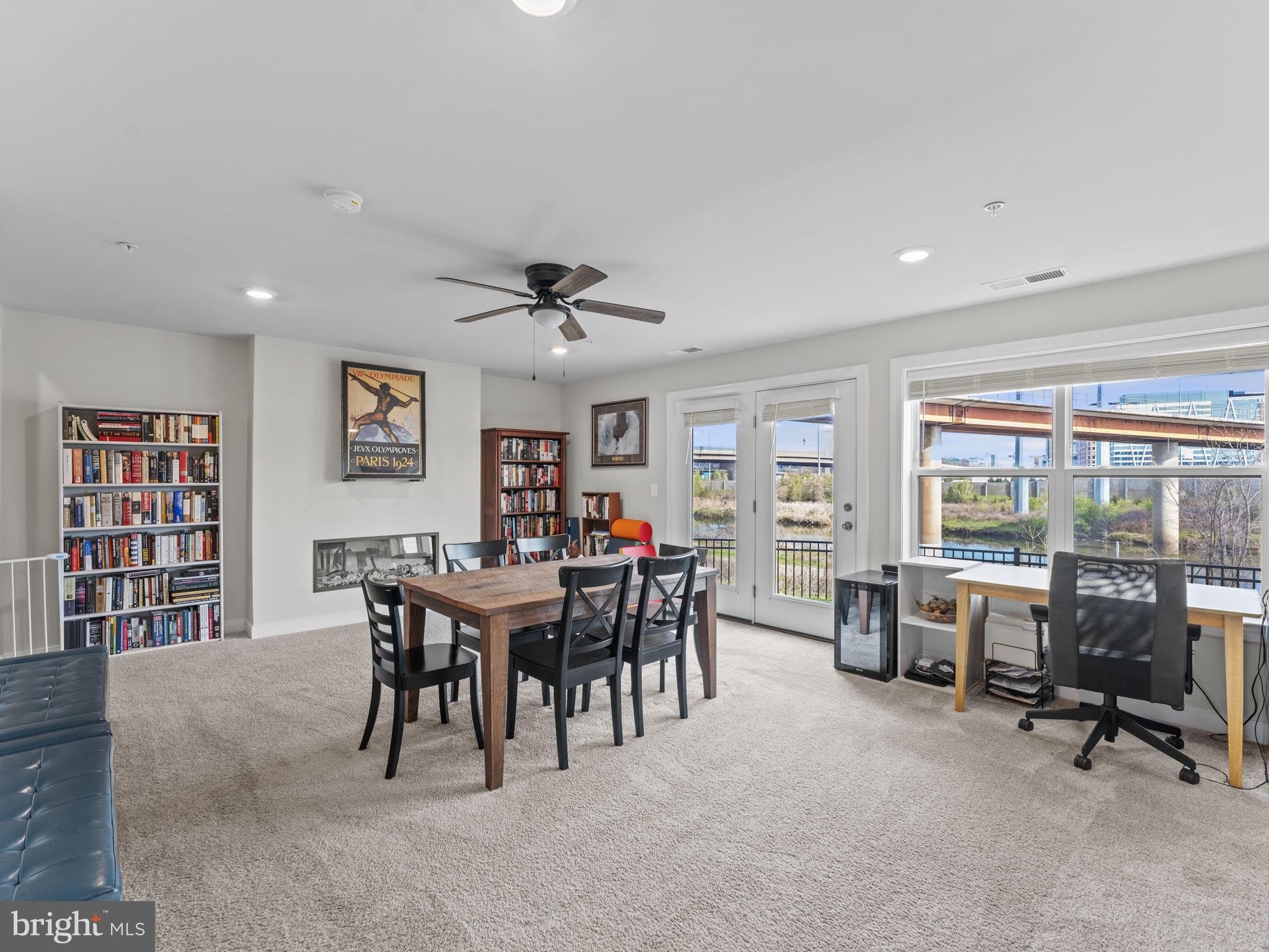 2410 STELLA Place – photo 3