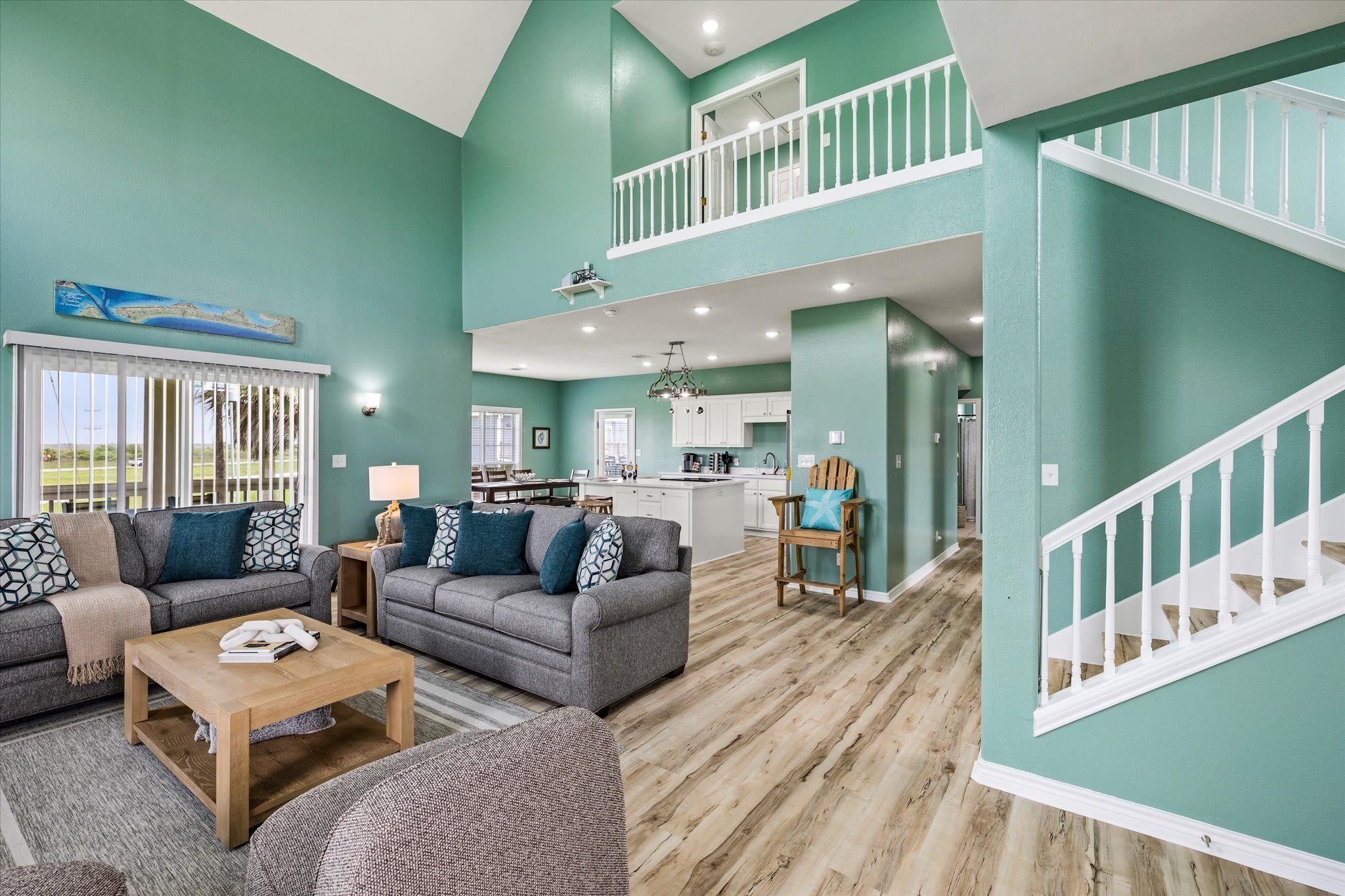 3241 Castle Drive – photo 4