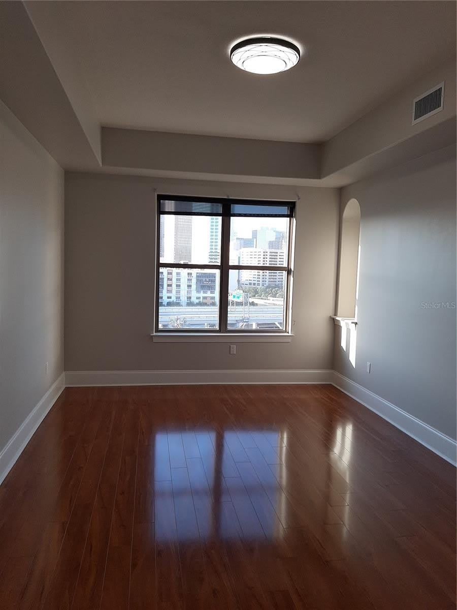 275 BAYSHORE Boulevard – photo 4