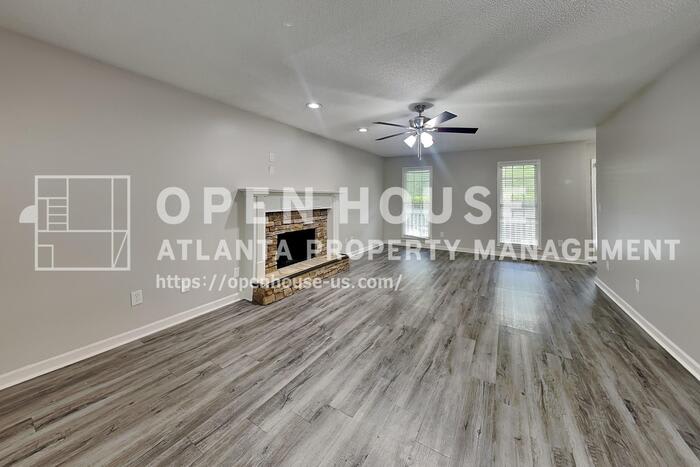 360 Warrenton Drive – photo 3