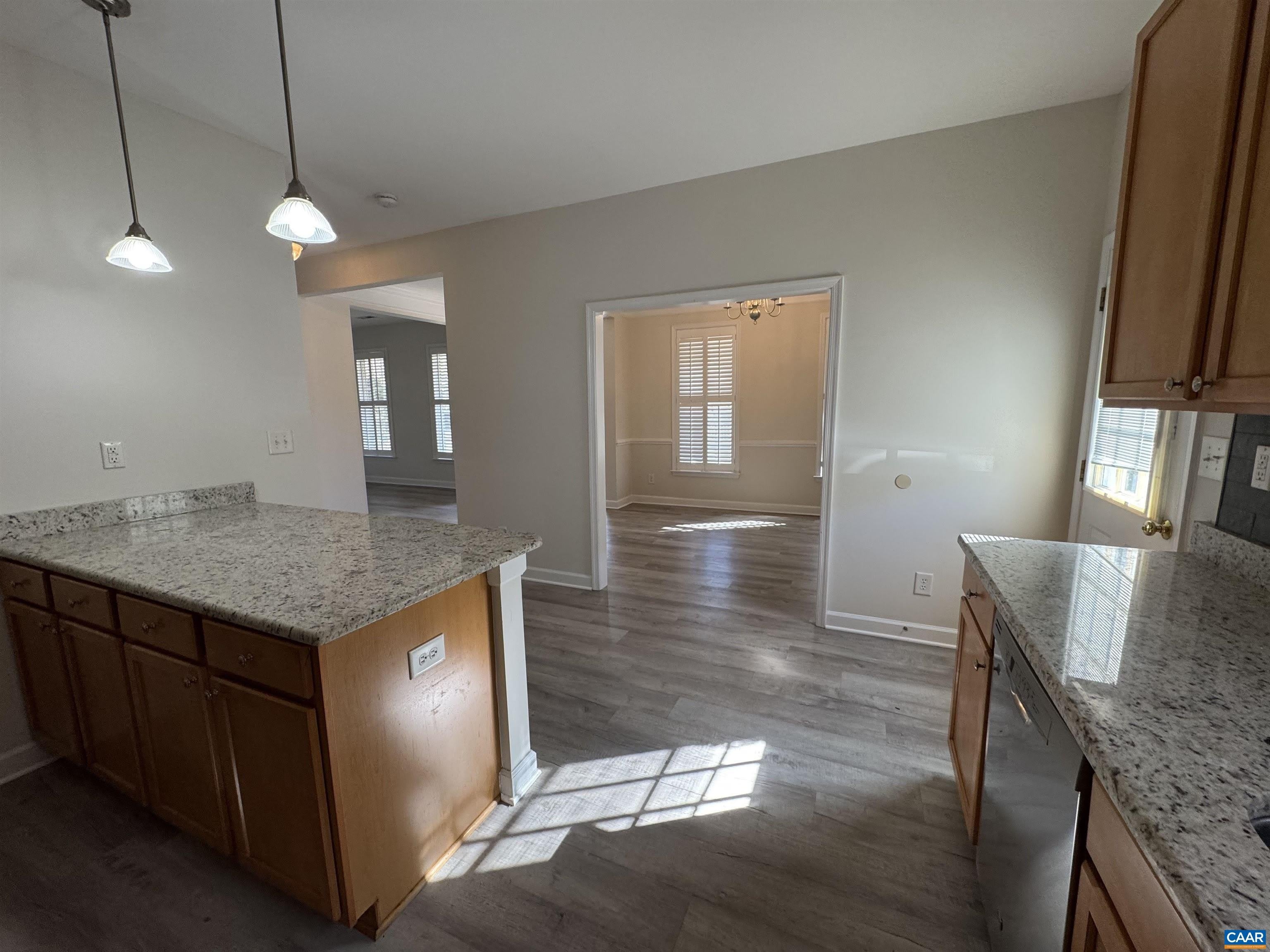 5426 HILL TOP ST – photo 4