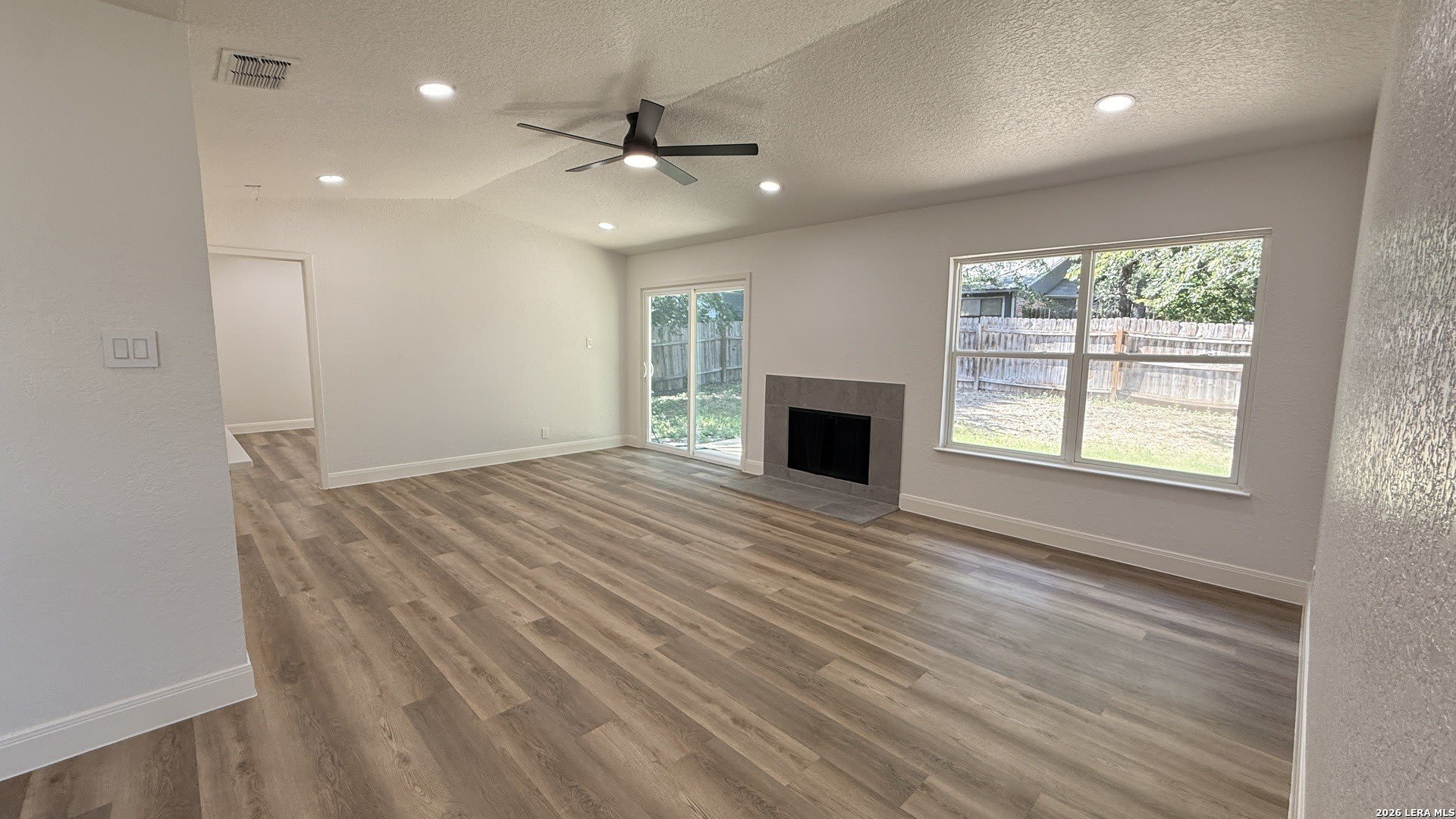 14263 Clover – photo 5