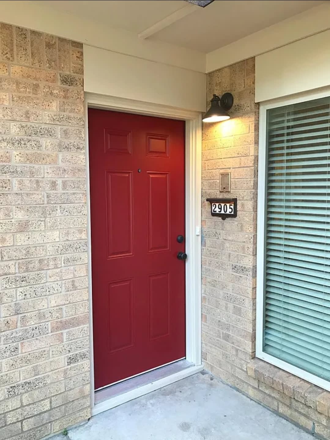 2905 Greenhills Drive – photo 3