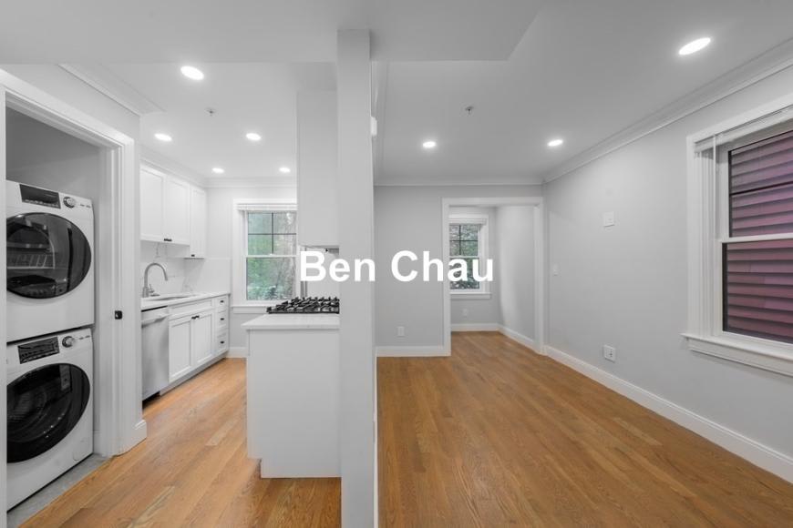 14 Lopez Ave – photo 1