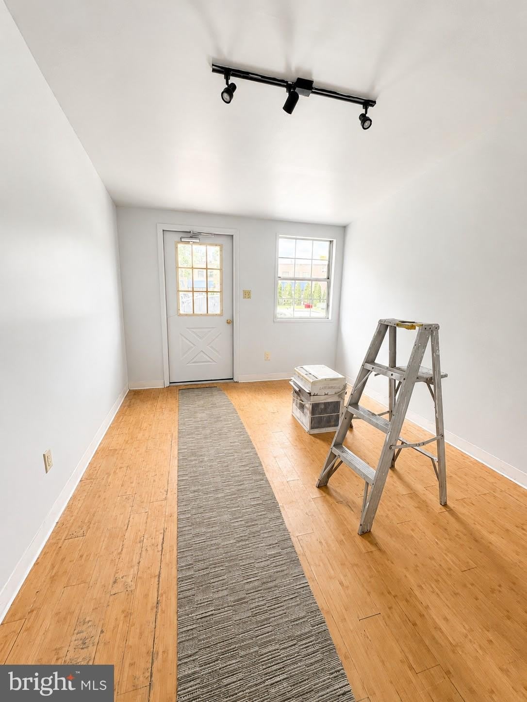 1408 CRAIN Highway S – photo 2