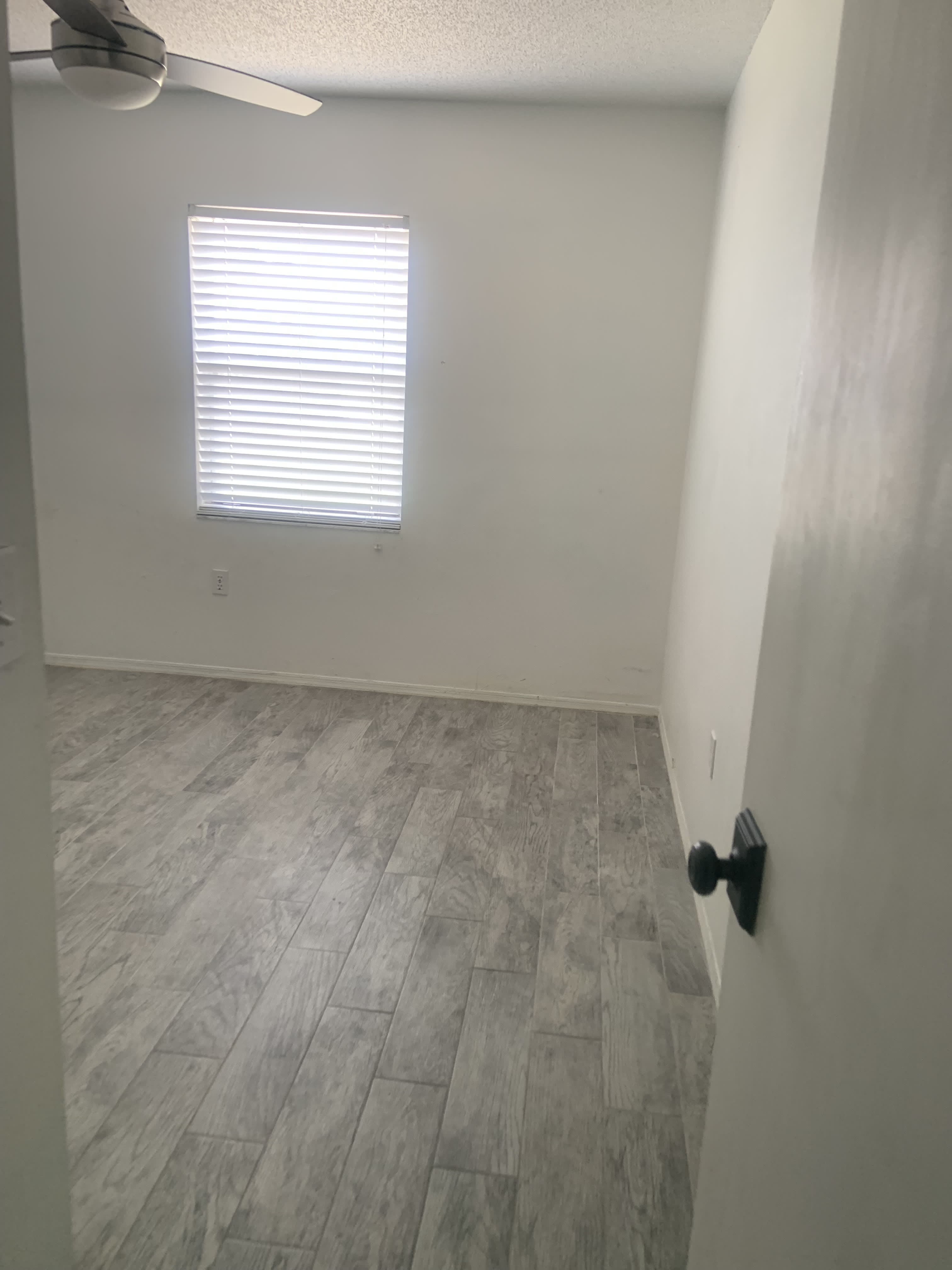766 Hunt Dr – photo 4