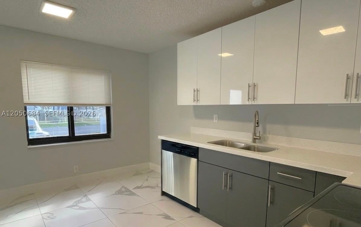 1370 NW 3rd St – photo 5
