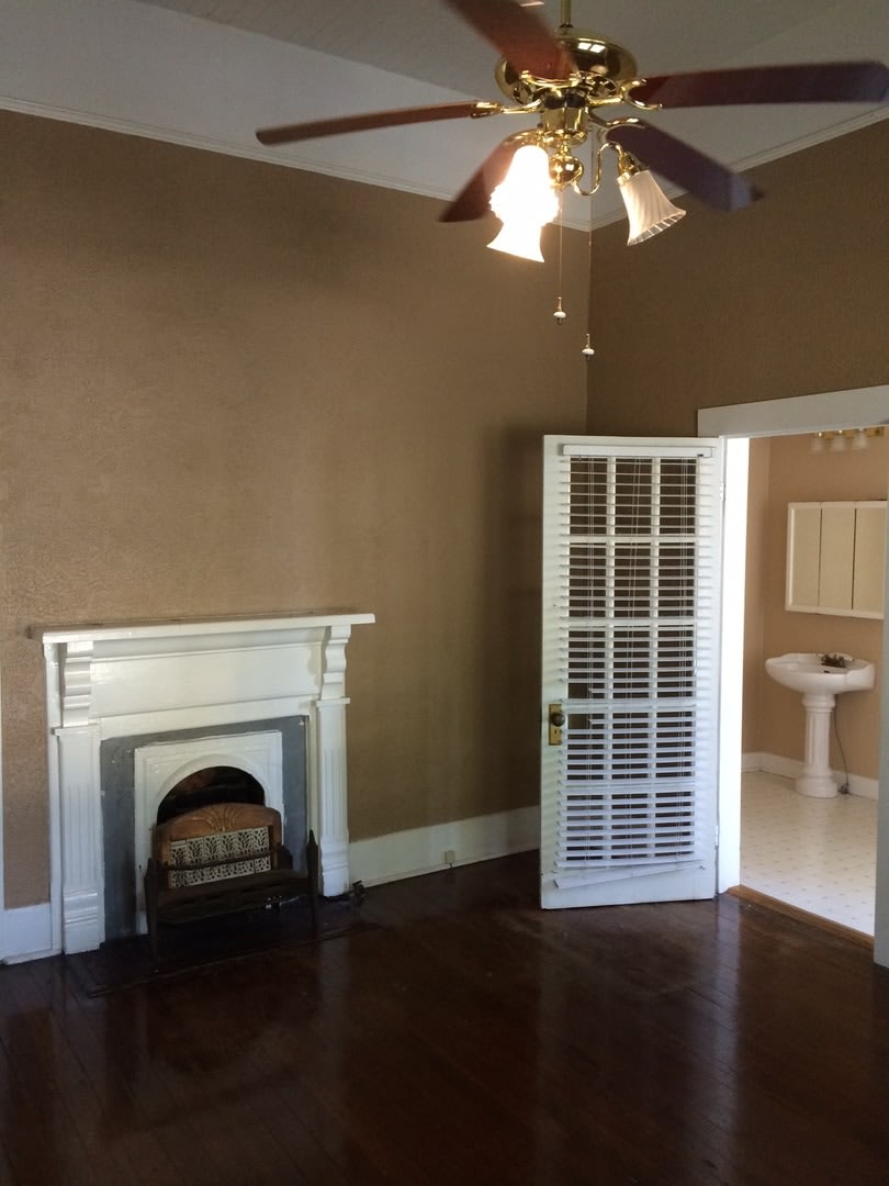 3 bedroom, 2 bath Historic Home Near Downtown Valdosta – photo 4