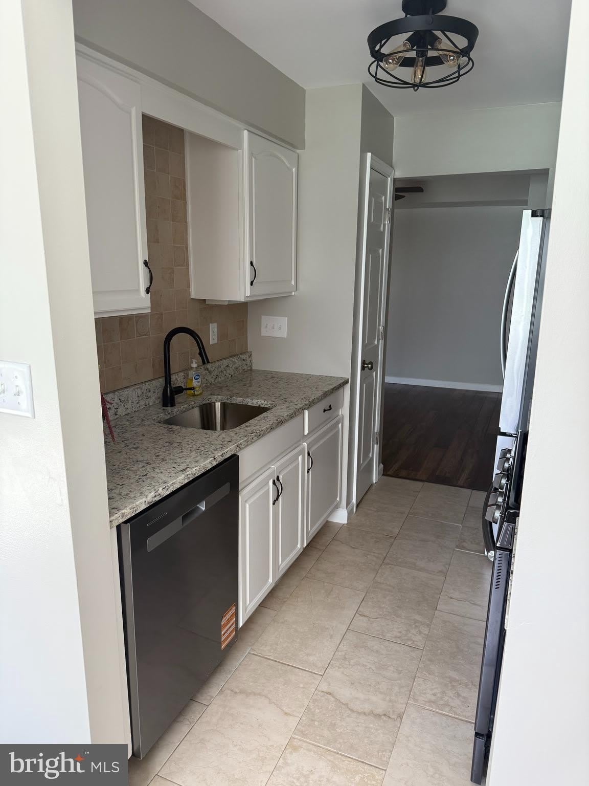 3830 NORMANDY Drive – photo 4
