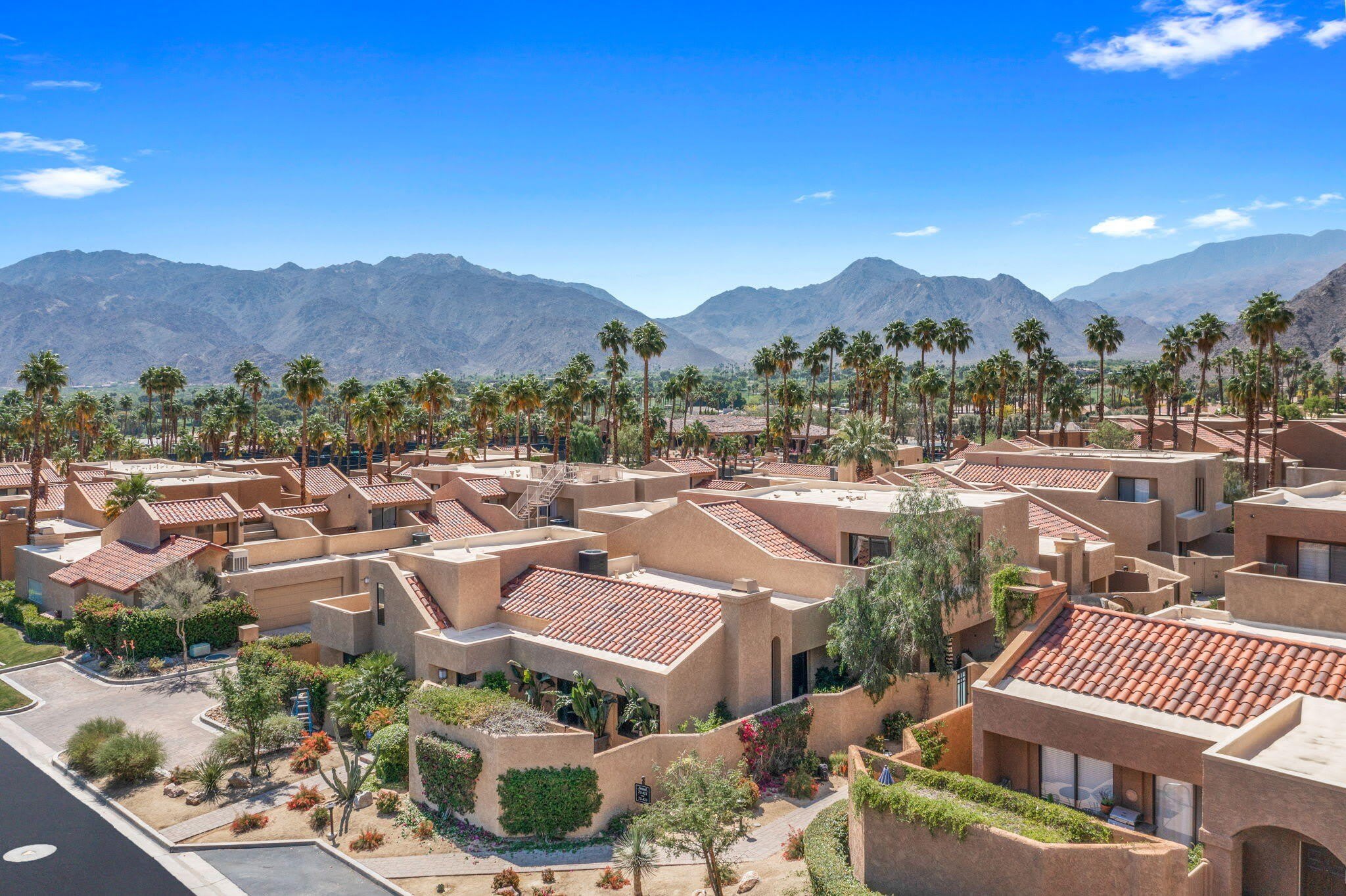 73421 Foxtail Lane – photo 1