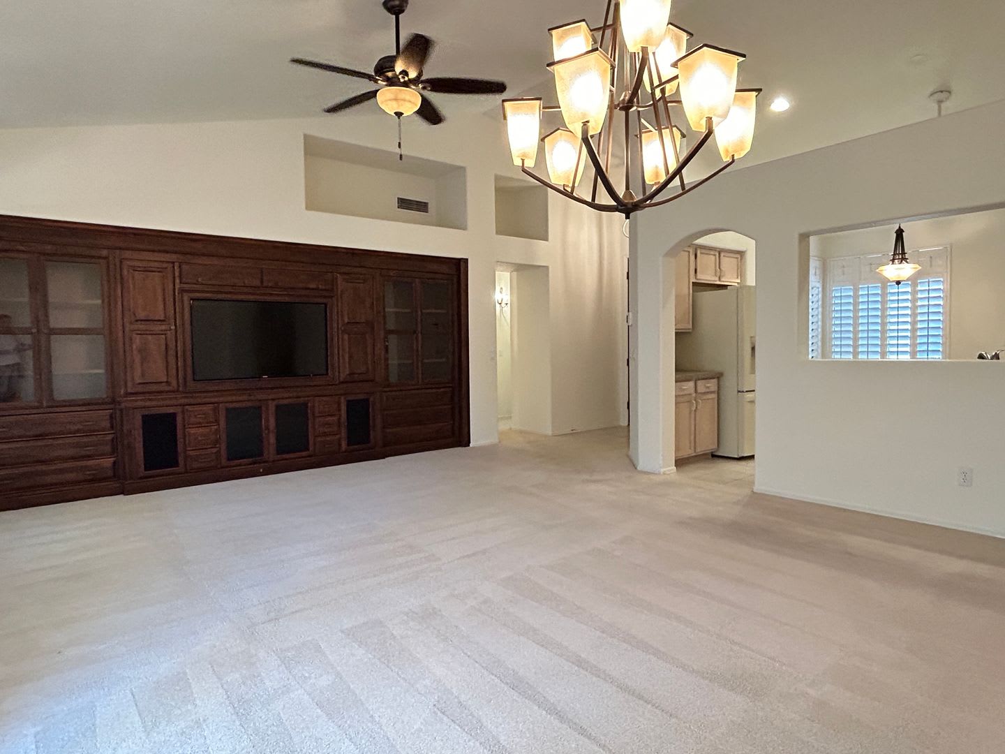 Scottsdale 3 Bed, 2 Bath Single Story Home PLUS Den – photo 4