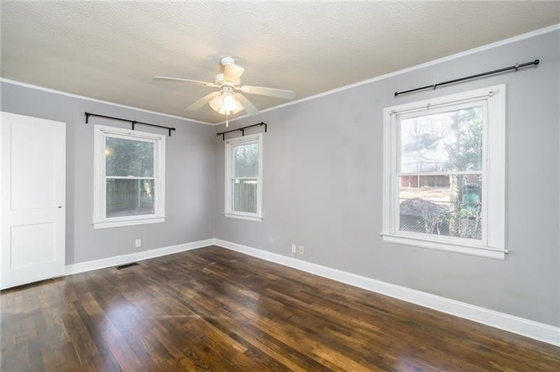 312 Phillips Drive SE – photo 5