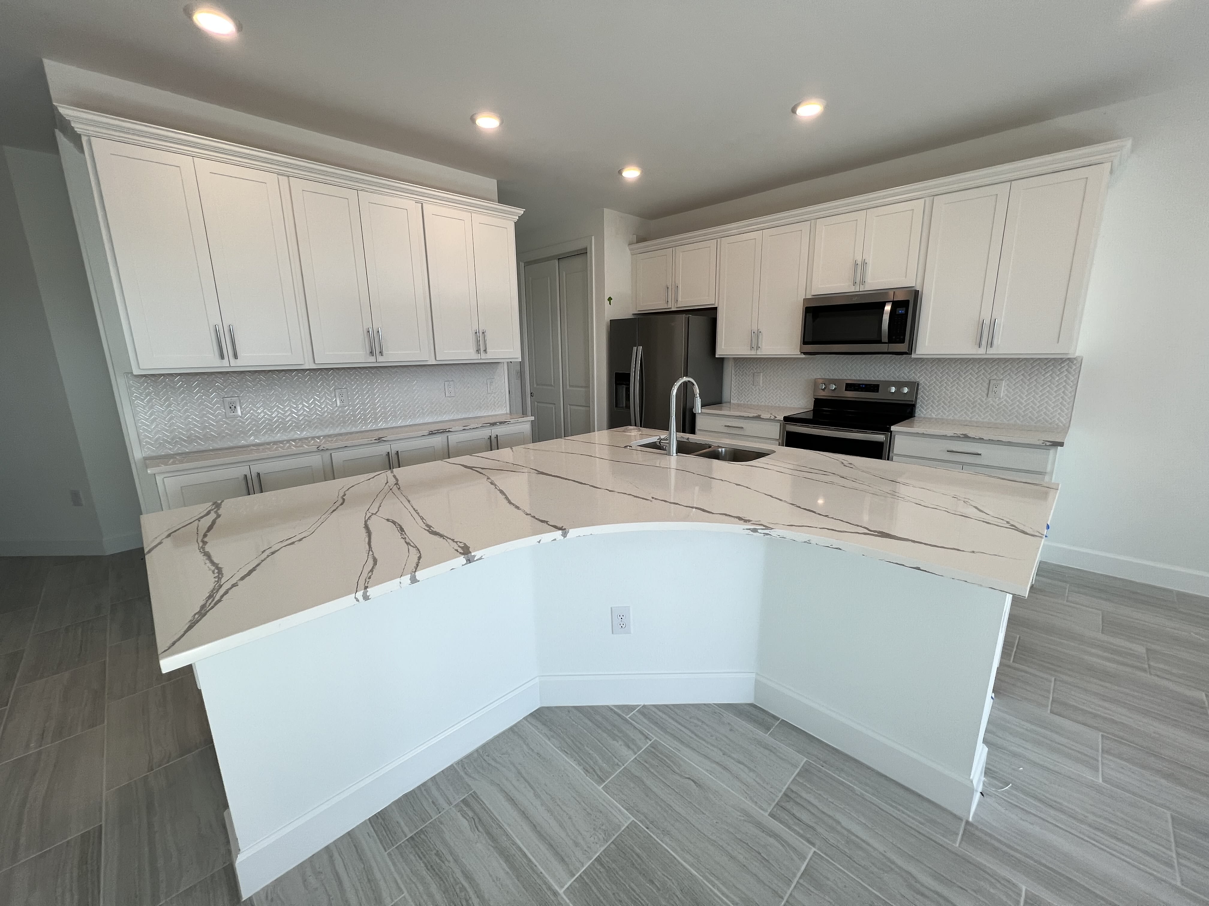 4086 Sonoma Oaks Circle – photo 1